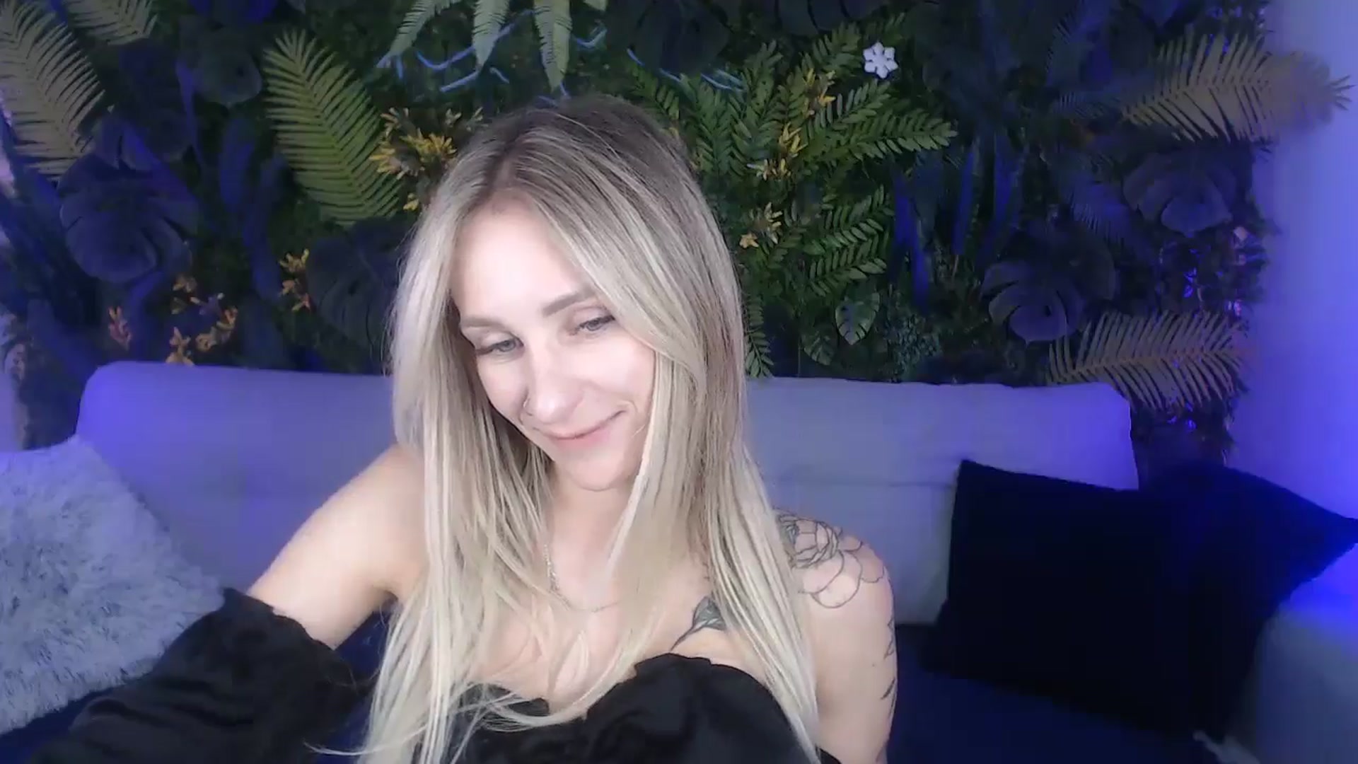 Gallery image thumbnail from Horny_Blond's myfreecams stream on, 09/09/2024, 10:59 image 3 of 20