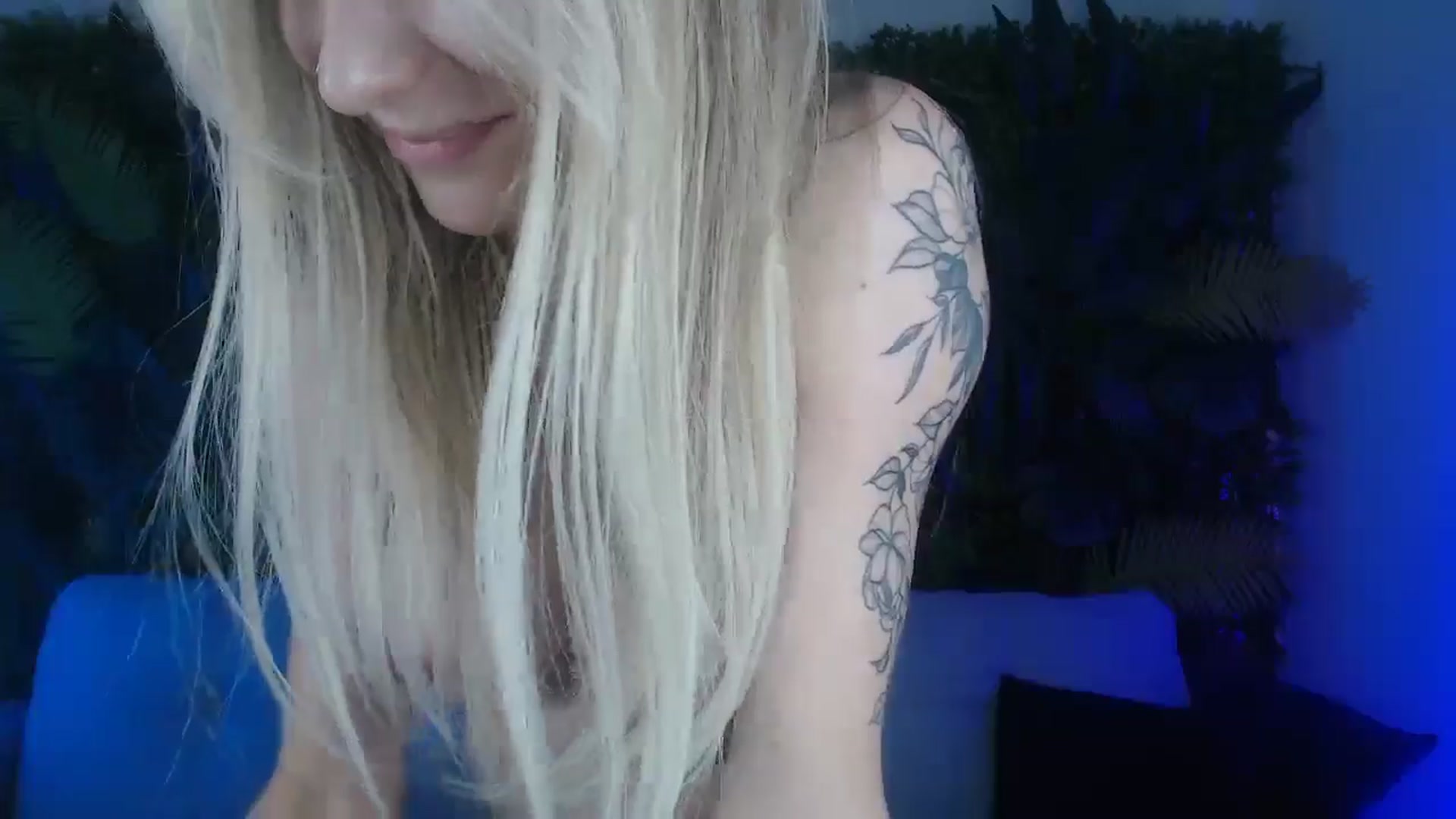 Gallery image thumbnail from Horny_Blond's myfreecams stream on, 09/09/2024, 13:04 image 8 of 20