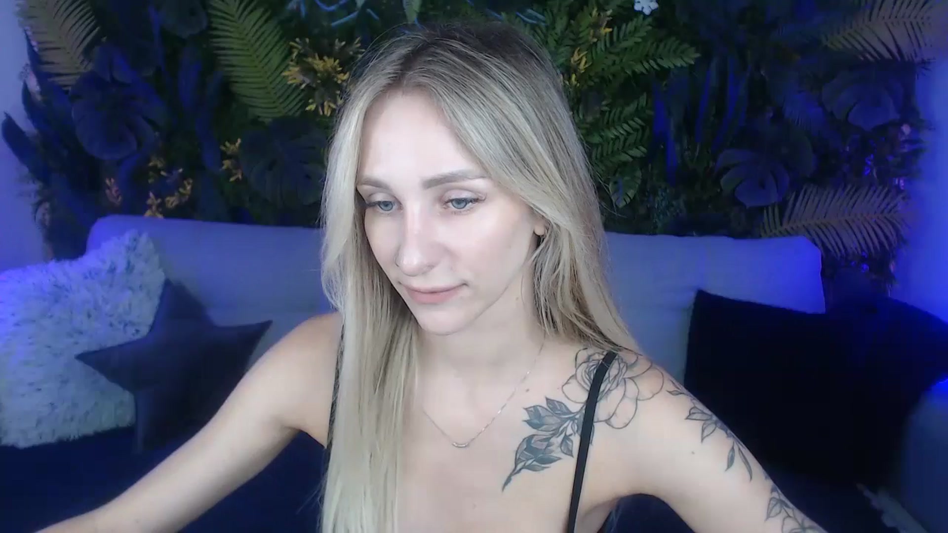 Gallery image thumbnail from Horny_Blond's myfreecams stream on, 09/10/2024, 08:29 image 2 of 20