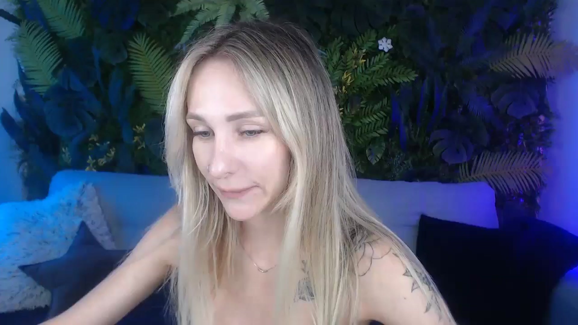Gallery image thumbnail from Horny_Blond's myfreecams stream on, 09/10/2024, 11:06 image 1 of 20