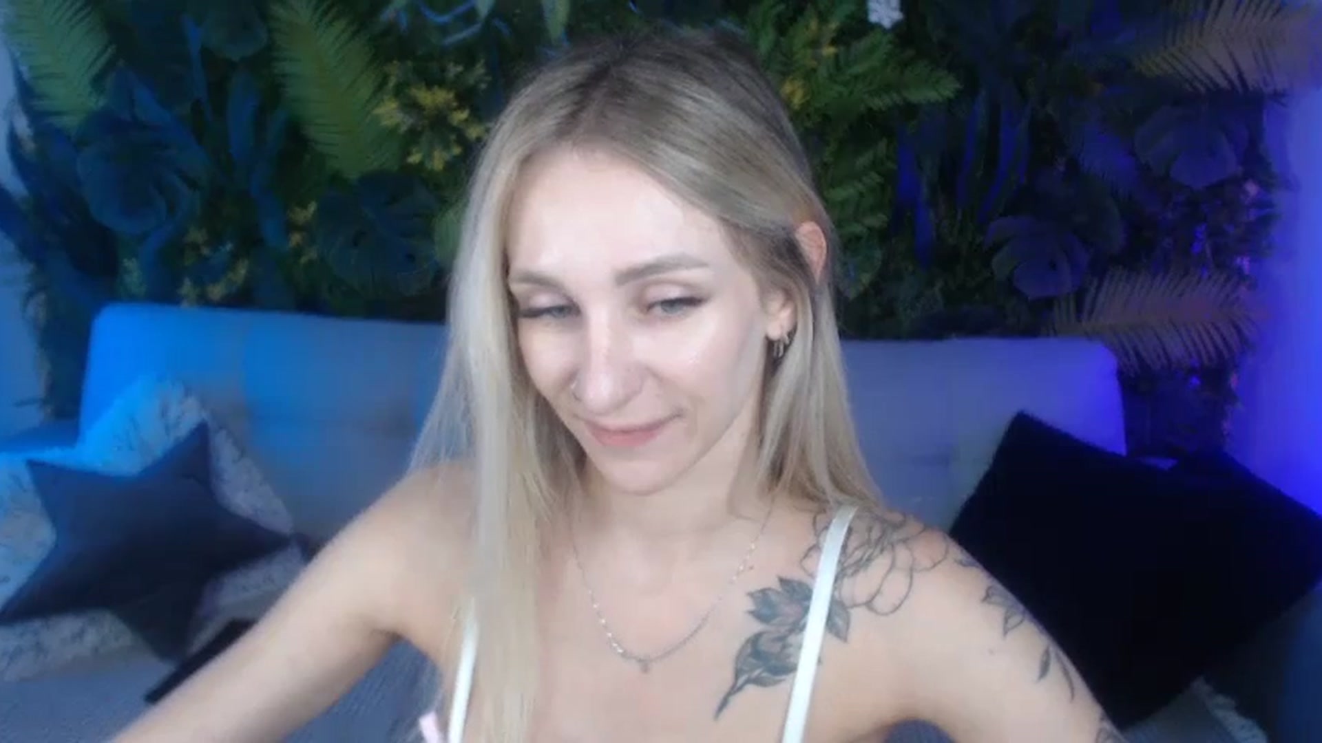 Gallery image thumbnail from Horny_Blond's myfreecams stream on, 09/13/2024, 10:12 image 11 of 20