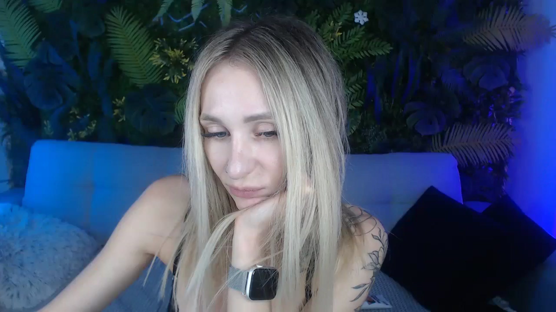 Gallery image thumbnail from Horny_Blond's myfreecams stream on, 09/14/2024, 12:07 image 7 of 20