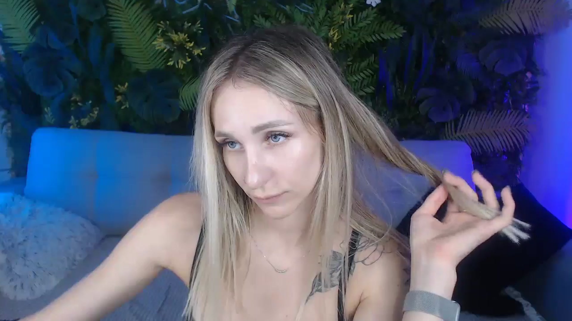 Gallery image thumbnail from Horny_Blond's myfreecams stream on, 09/14/2024, 12:07 image 16 of 20