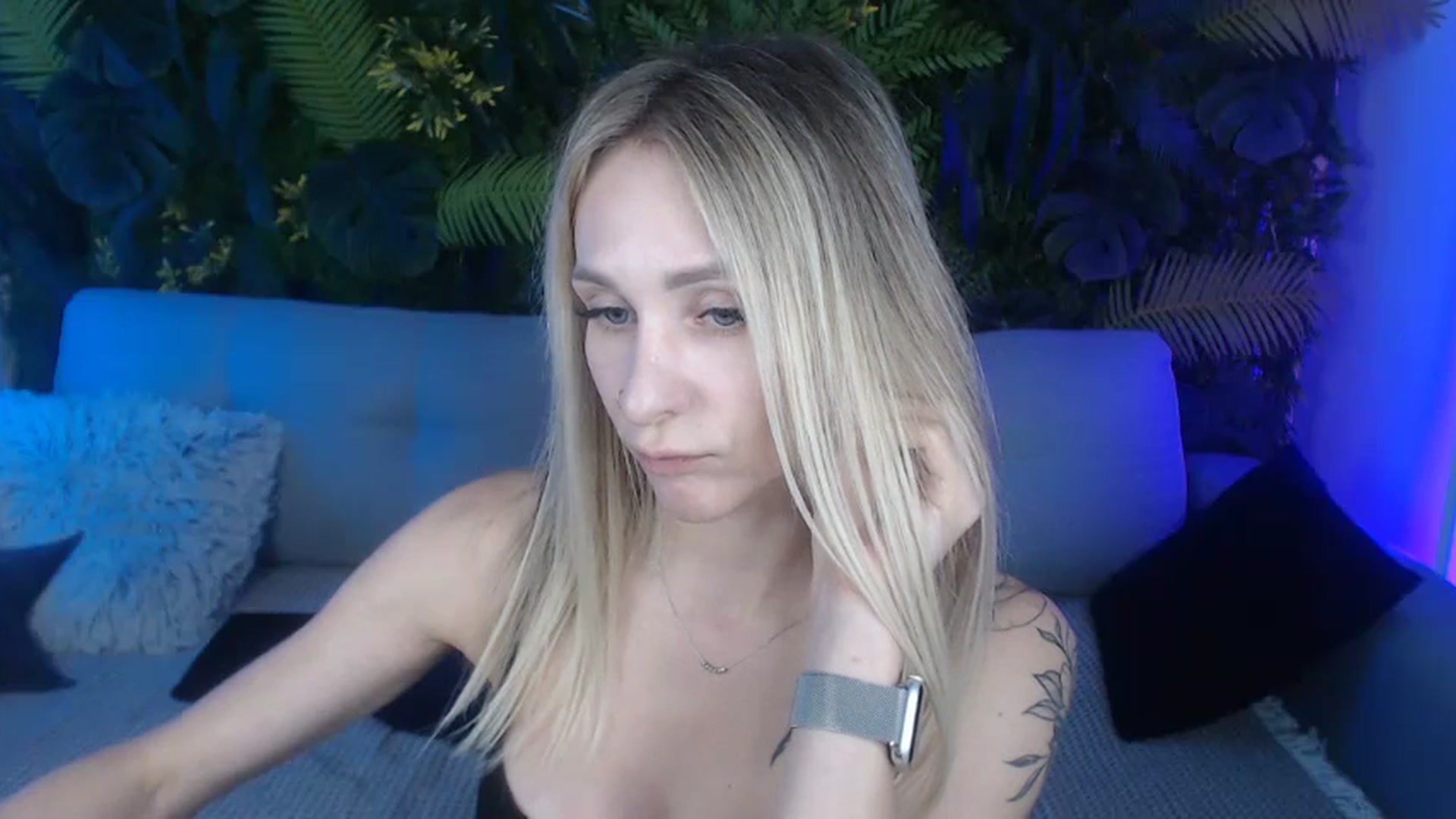 Gallery image thumbnail from Horny_Blond's myfreecams stream on, 09/16/2024, 09:51 image 9 of 20