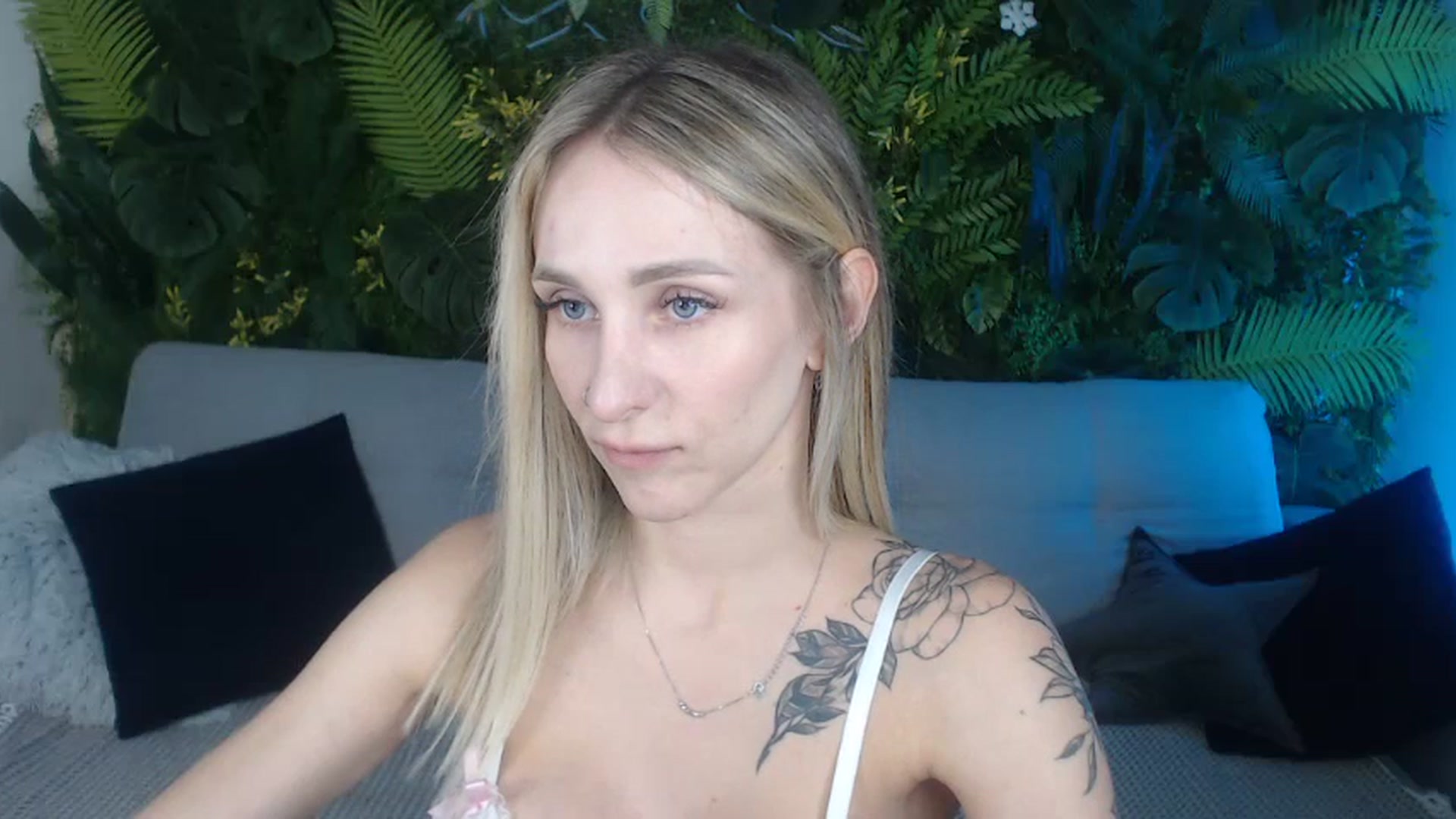 Gallery image thumbnail from Horny_Blond's myfreecams stream on, 09/21/2024, 08:54 image 2 of 20