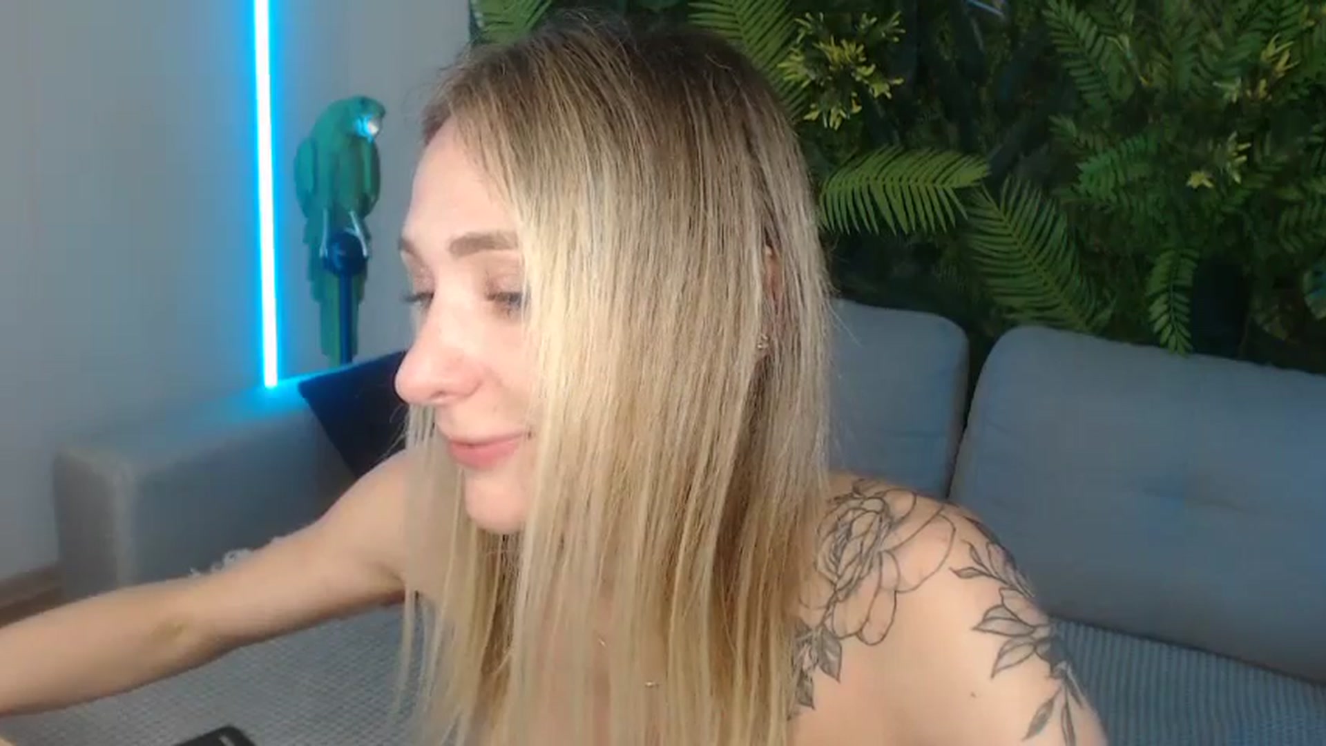 Gallery image thumbnail from Horny_Blond's myfreecams stream on, 09/28/2024, 13:48 image 13 of 20