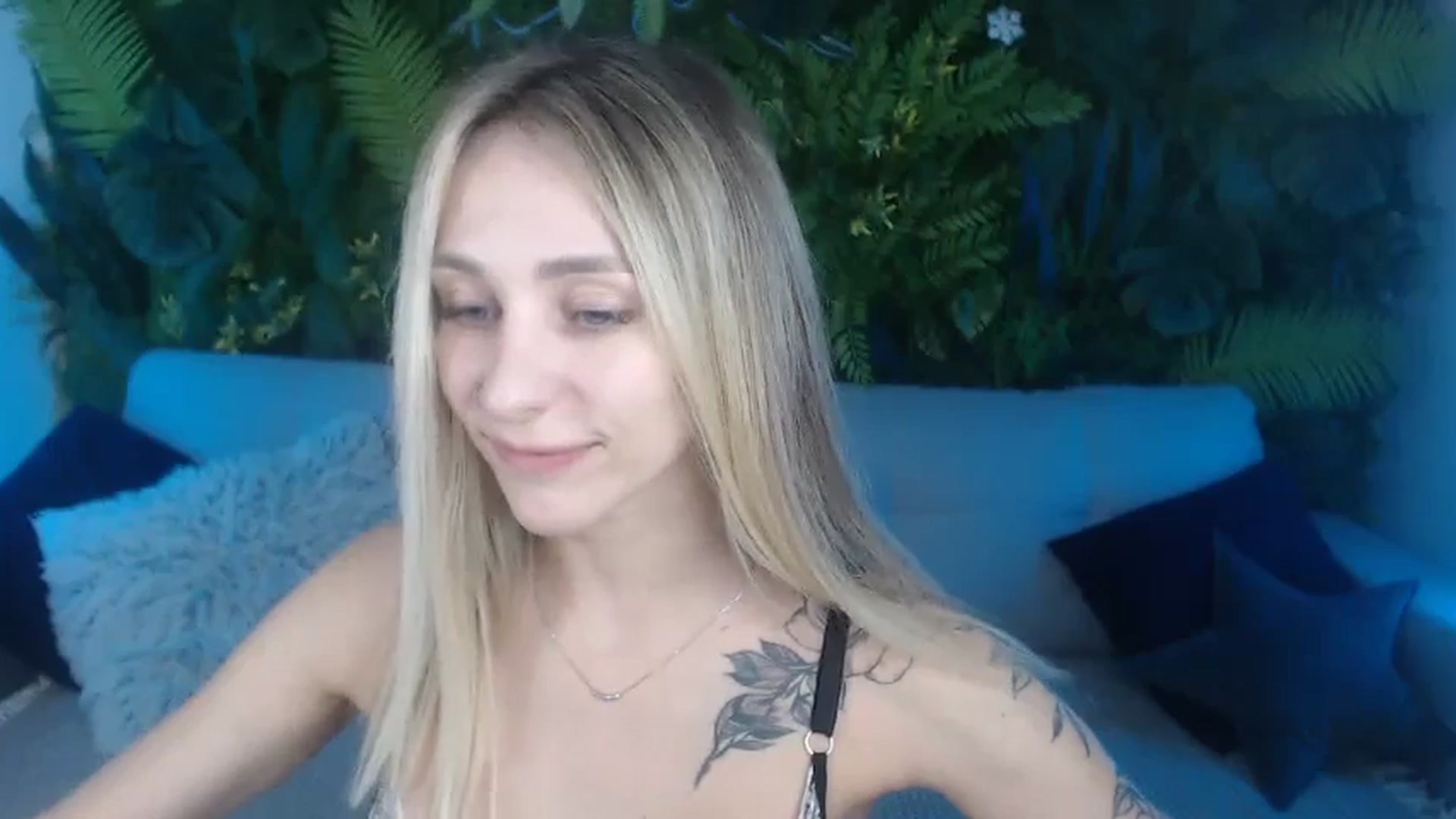 Gallery image thumbnail from Horny_Blond's myfreecams stream on, 10/02/2024, 08:46 image 6 of 20