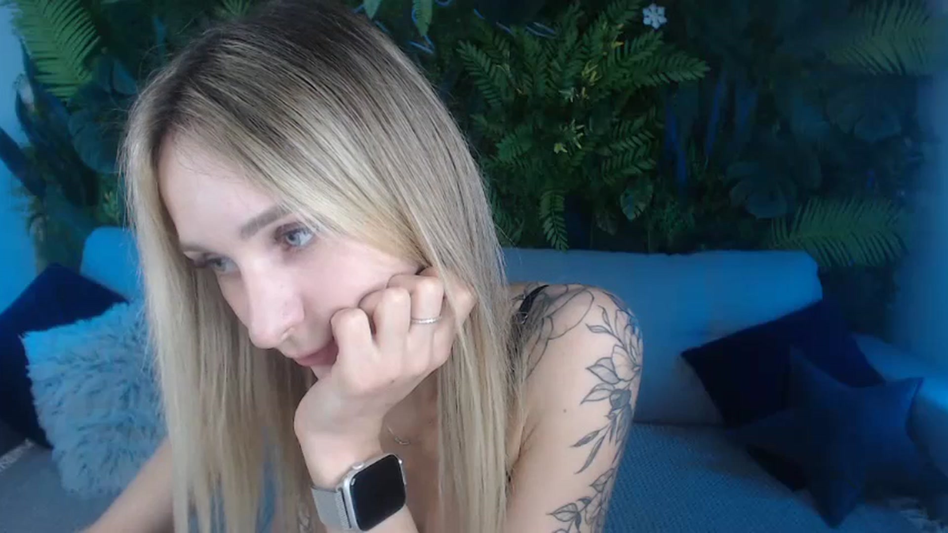 Gallery image thumbnail from Horny_Blond's myfreecams stream on, 10/02/2024, 08:46 image 8 of 20