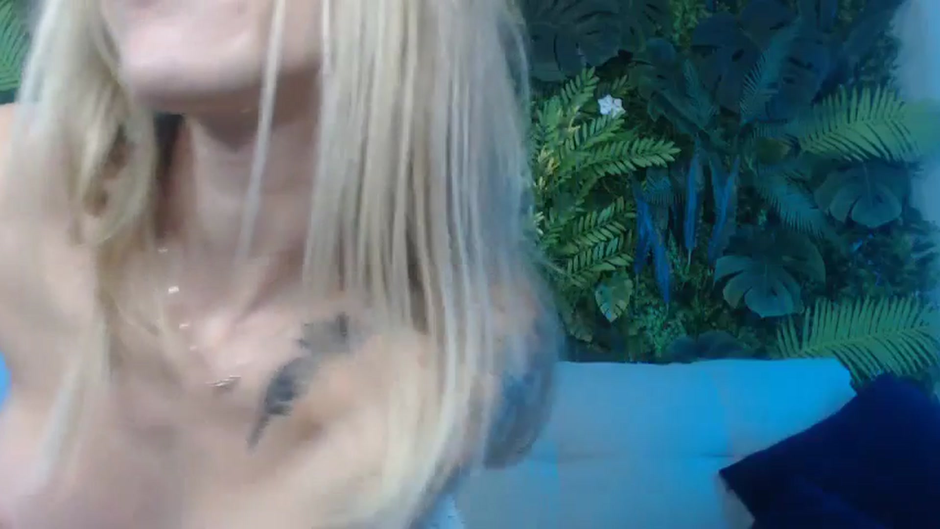 Gallery image thumbnail from Horny_Blond's myfreecams stream on, 10/06/2024, 09:37 image 17 of 20