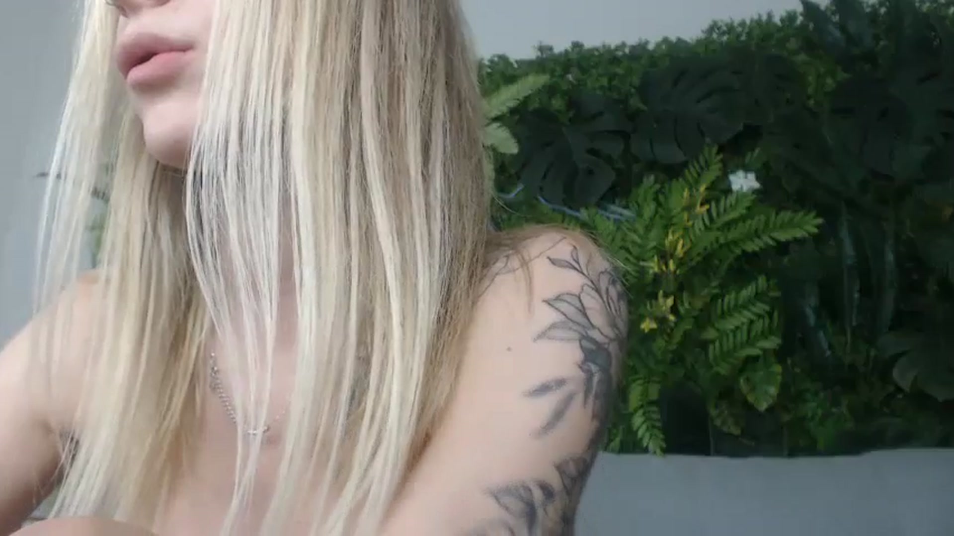 Gallery image thumbnail from Horny_Blond's myfreecams stream on, 10/14/2024, 11:50 image 10 of 20