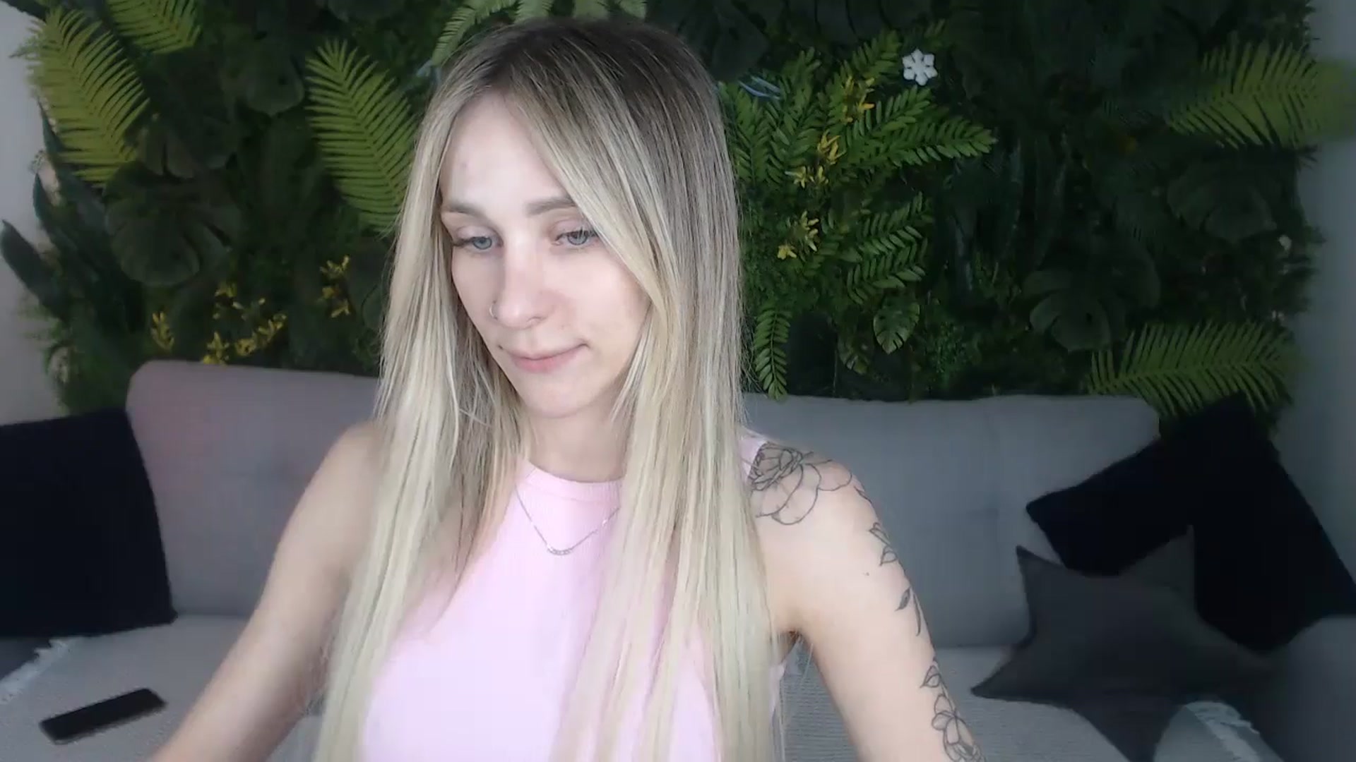 Gallery image thumbnail from Horny_Blond's myfreecams stream on, 10/19/2024, 09:44 image 2 of 20