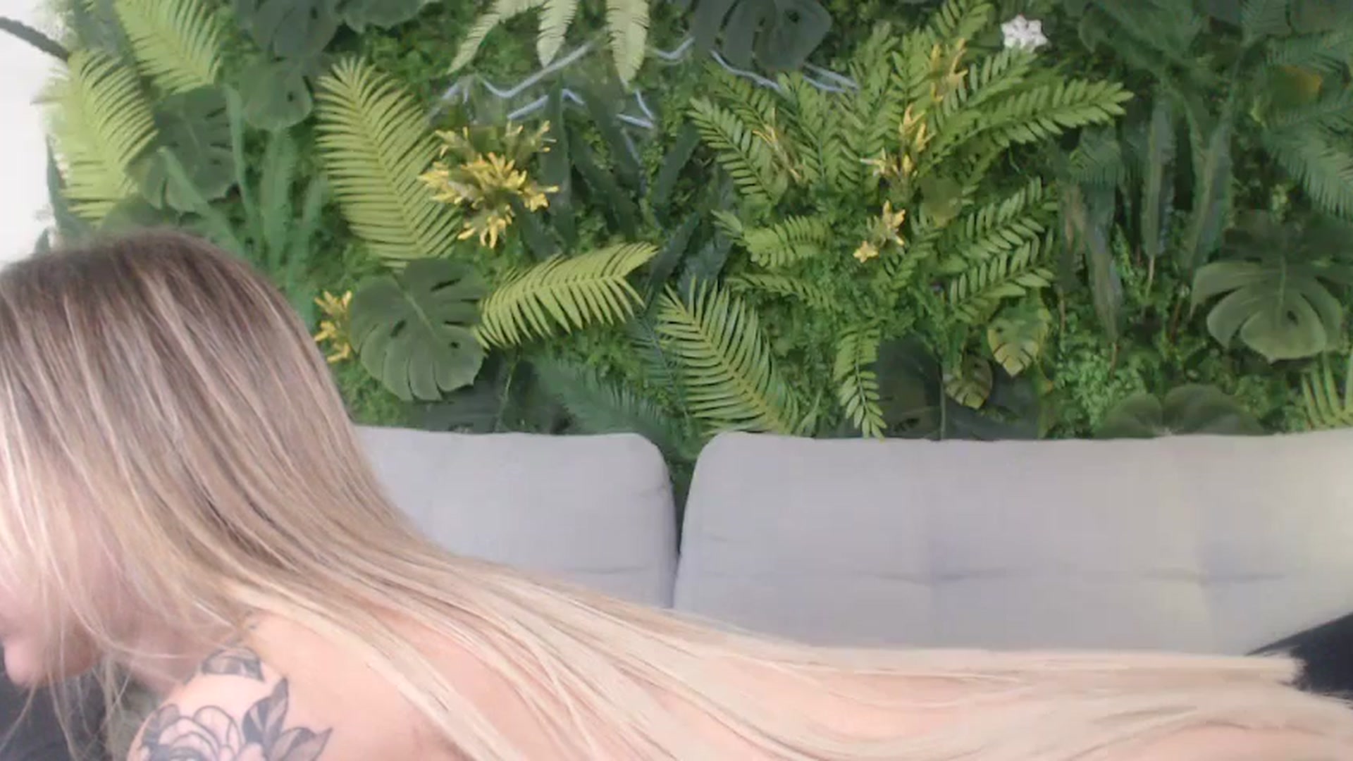 Gallery image thumbnail from Horny_Blond's myfreecams stream on, 10/21/2024, 11:49 image 5 of 20