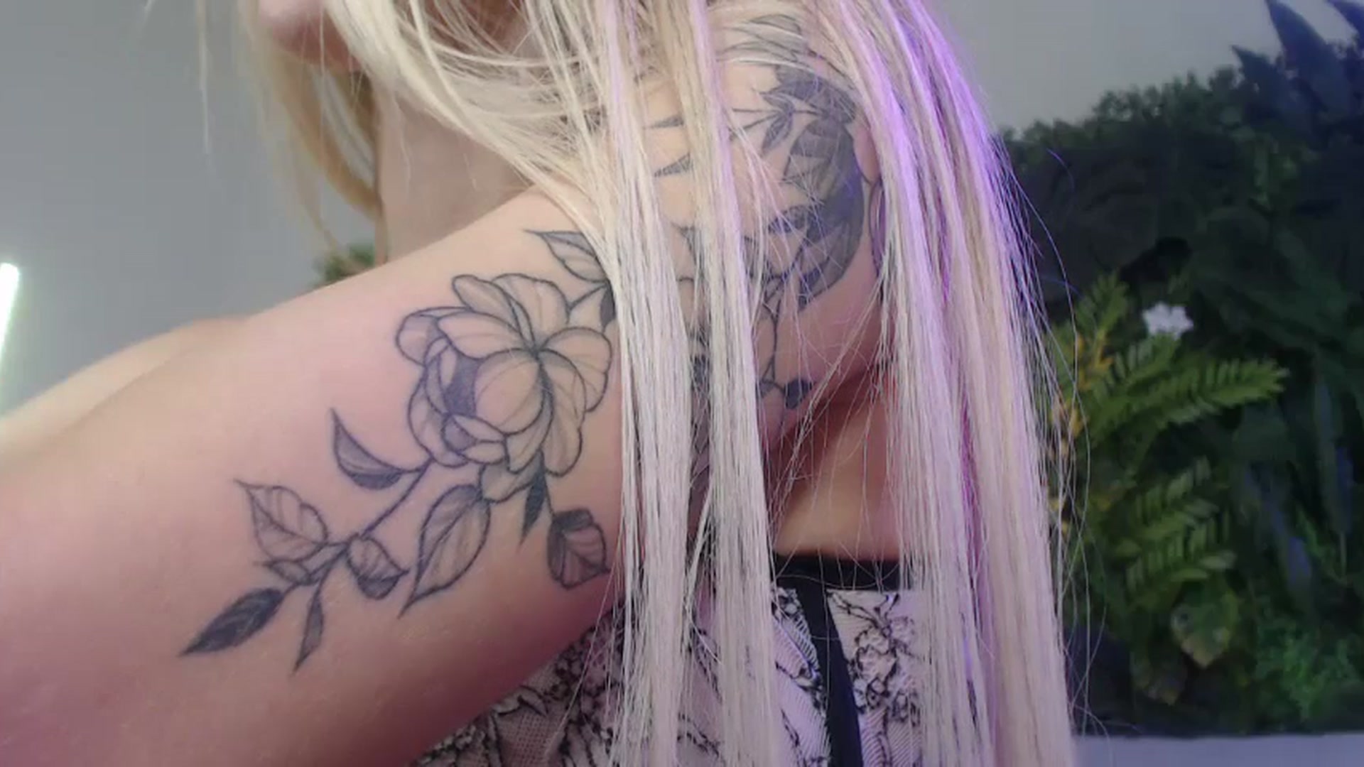 Gallery image thumbnail from Horny_Blond's myfreecams stream on, 10/25/2024, 10:22 image 6 of 20