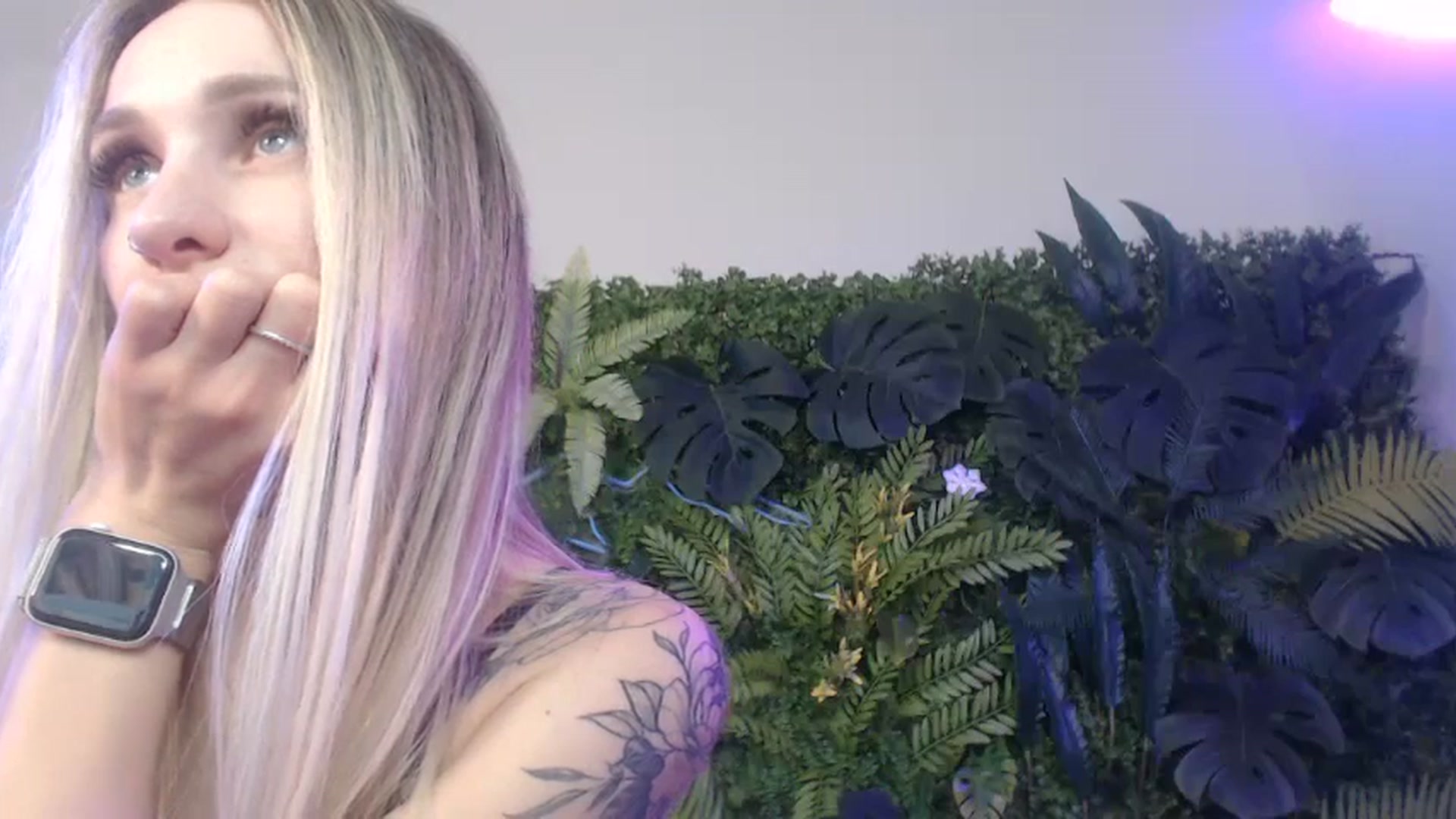 Gallery image thumbnail from Horny_Blond's myfreecams stream on, 10/27/2024, 10:47 image 12 of 20