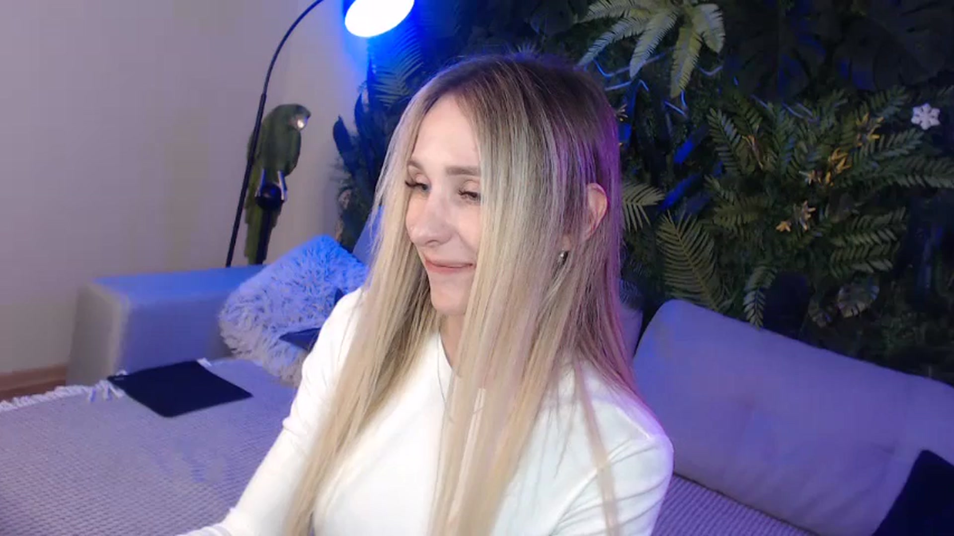 Gallery image thumbnail from Horny_Blond's myfreecams stream on, 10/29/2024, 11:47 image 2 of 20