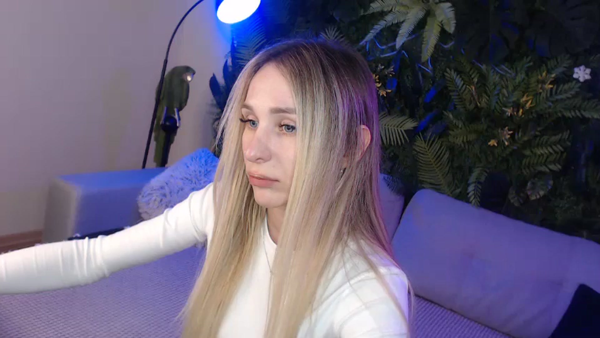 Gallery image thumbnail from Horny_Blond's myfreecams stream on, 10/29/2024, 11:47 image 1 of 20