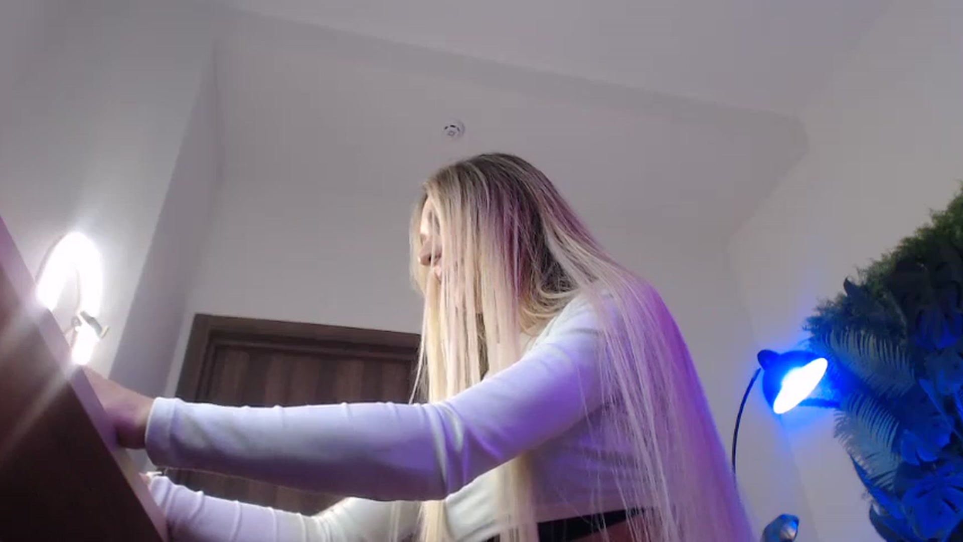 Gallery image thumbnail from Horny_Blond's myfreecams stream on, 10/29/2024, 11:47 image 17 of 20