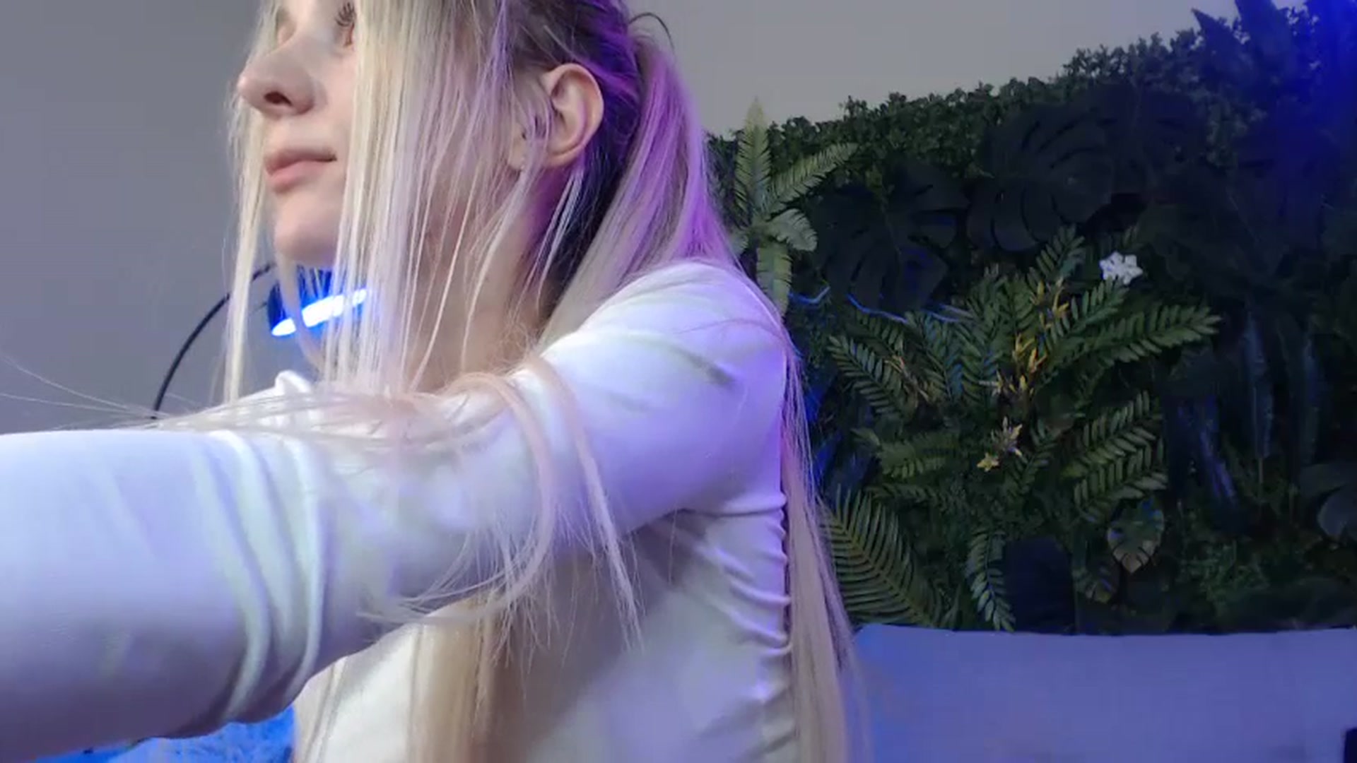 Gallery image thumbnail from Horny_Blond's myfreecams stream on, 10/29/2024, 13:17 image 9 of 20