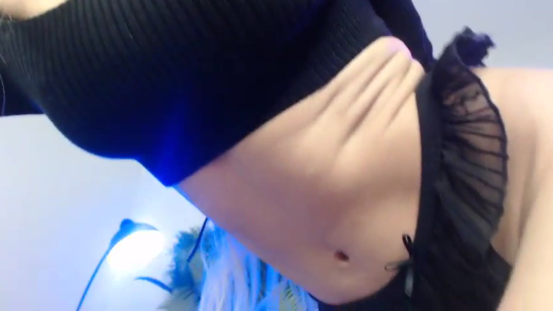 Gallery image thumbnail from Horny_Blond's myfreecams stream on, 10/30/2024, 09:38 image 18 of 20