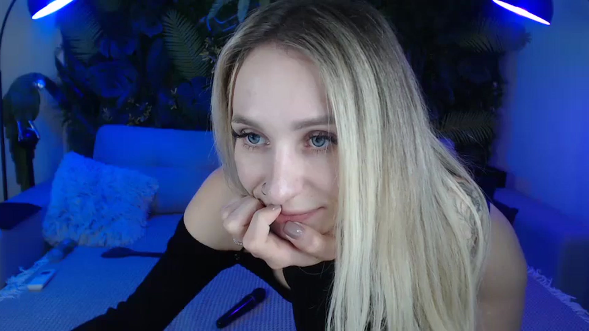 Gallery image thumbnail from Horny_Blond's myfreecams stream on, 10/30/2024, 10:52 image 20 of 20
