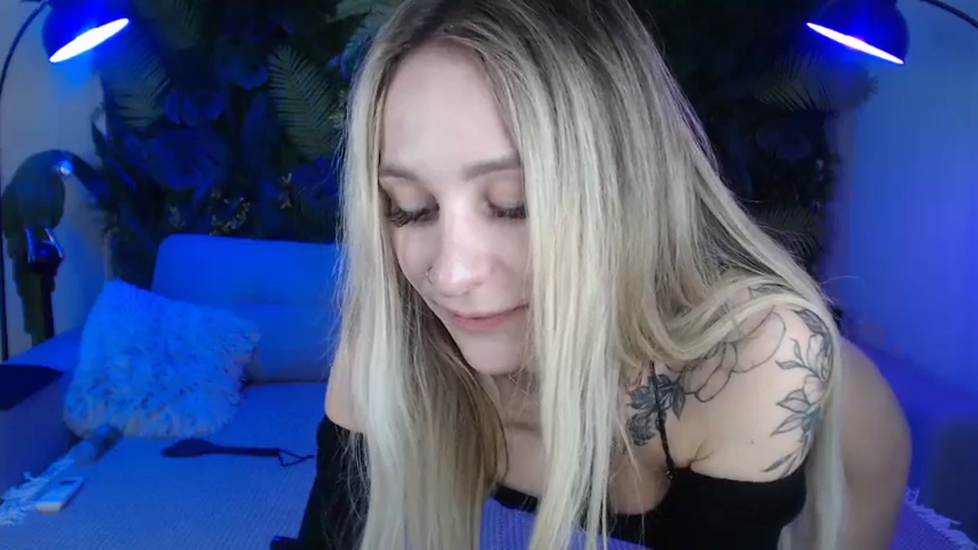 Gallery image thumbnail from Horny_Blond's myfreecams stream on, 10/30/2024, 10:52 image 10 of 20