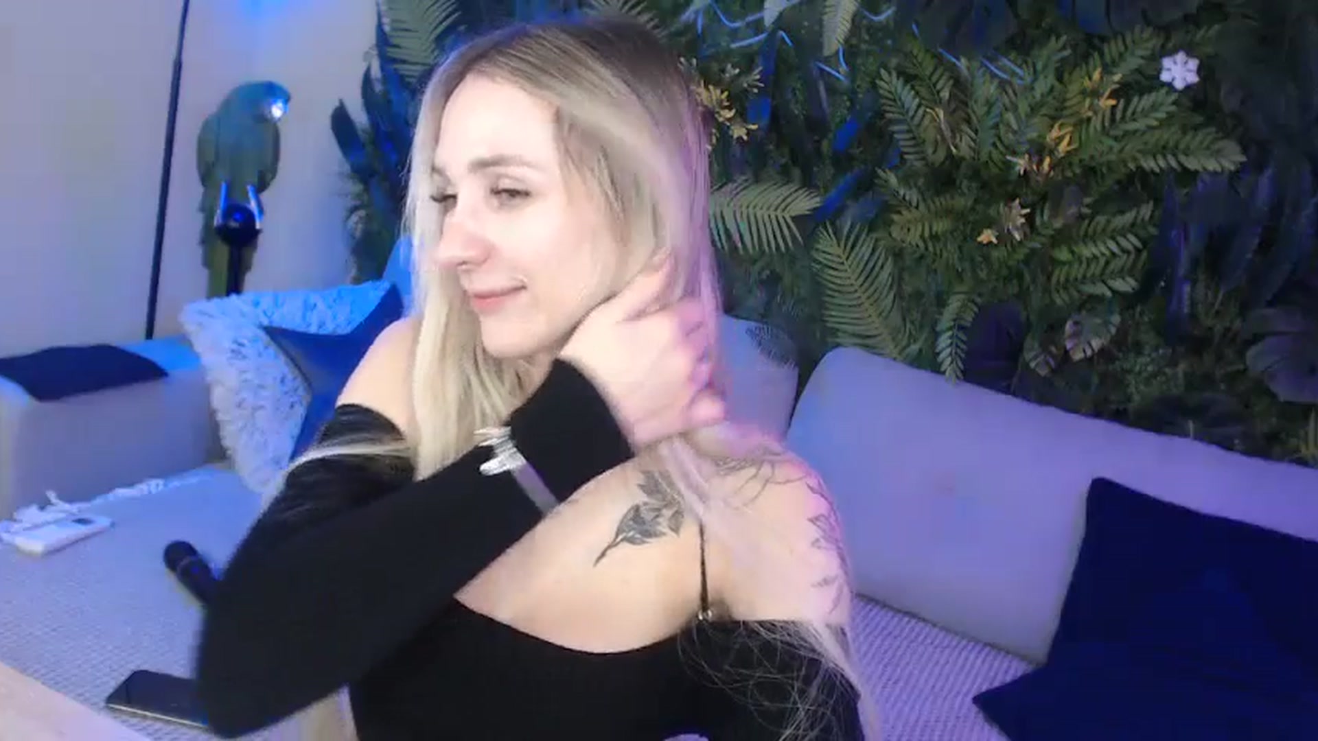 Gallery image thumbnail from Horny_Blond's myfreecams stream on, 10/30/2024, 11:47 image 5 of 20