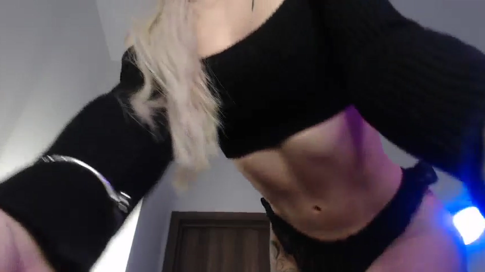 Gallery image thumbnail from Horny_Blond's myfreecams stream on, 10/30/2024, 12:38 image 5 of 20