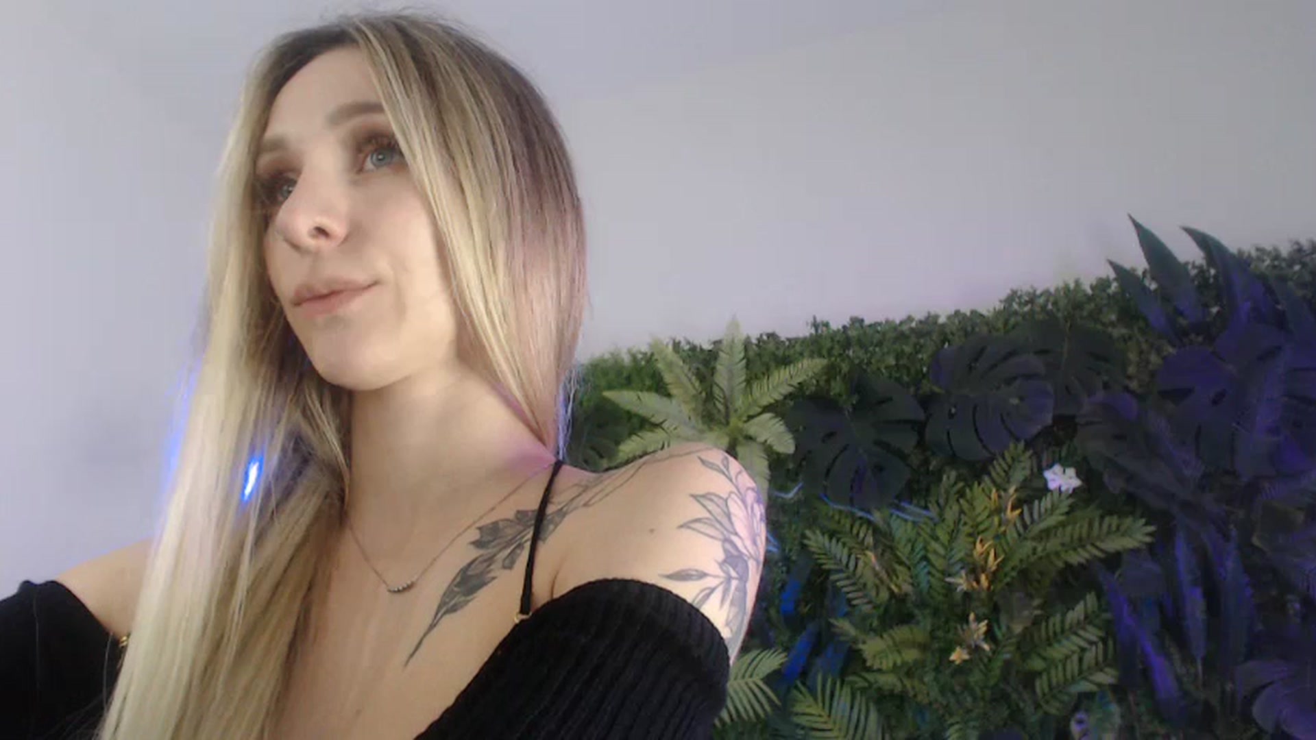 Gallery image thumbnail from Horny_Blond's myfreecams stream on, 11/02/2024, 11:40 image 14 of 20