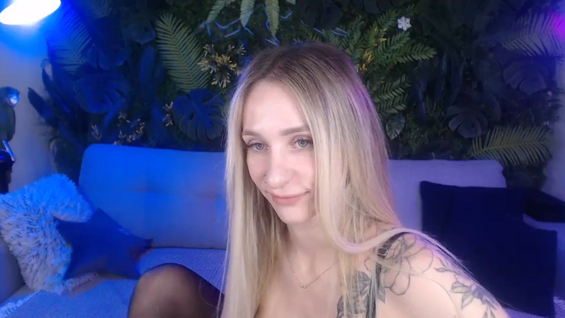 Gallery image thumbnail from Horny_Blond's myfreecams stream on, 11/04/2024, 09:34 image 5 of 20