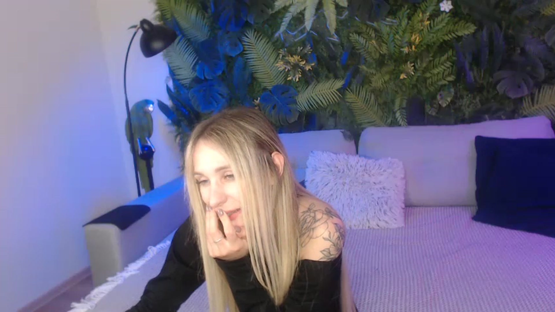 Gallery image thumbnail from Horny_Blond's myfreecams stream on, 11/06/2024, 10:40 image 19 of 20