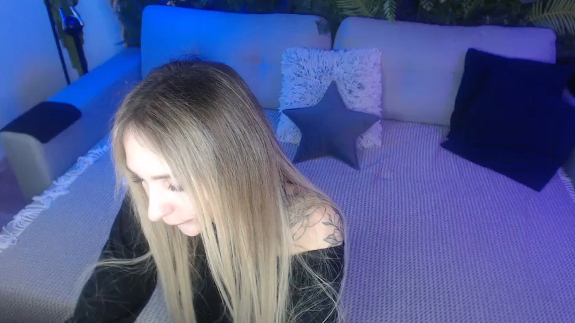 Gallery image thumbnail from Horny_Blond's myfreecams stream on, 11/06/2024, 12:29 image 18 of 20