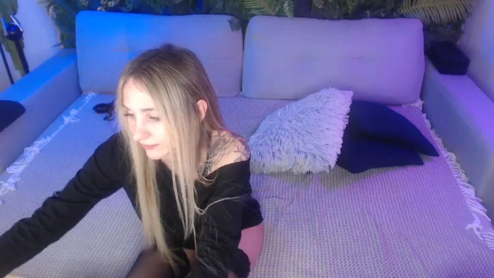 Gallery image thumbnail from Horny_Blond's myfreecams stream on, 11/06/2024, 14:21 image 17 of 20