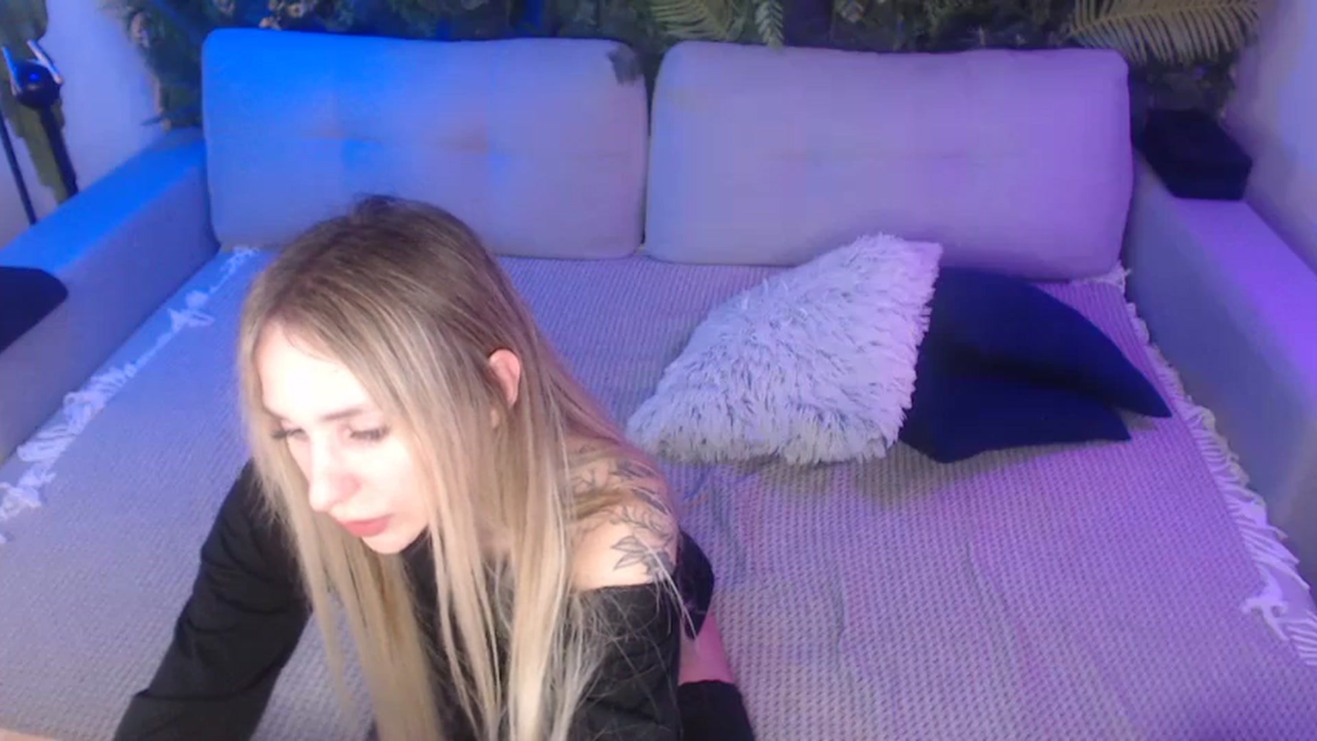 Gallery image thumbnail from Horny_Blond's myfreecams stream on, 11/06/2024, 14:21 image 11 of 20