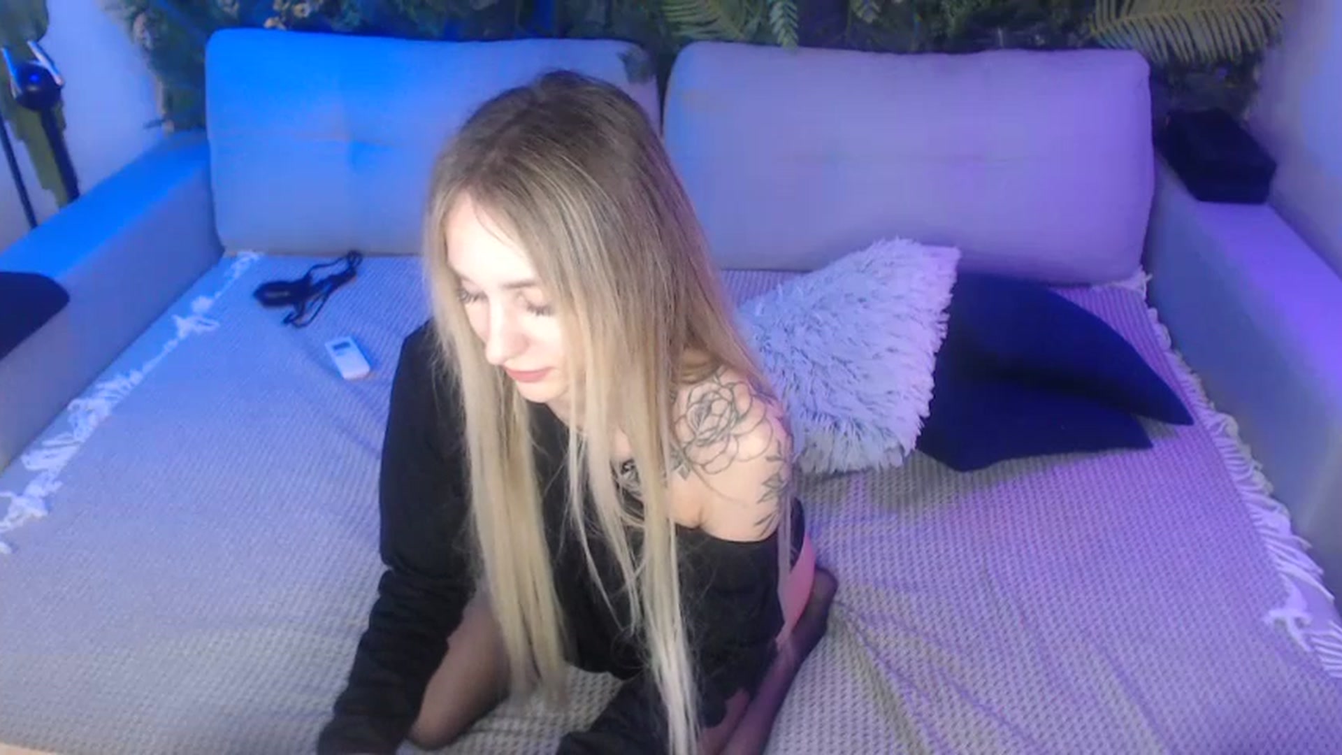 Gallery image thumbnail from Horny_Blond's myfreecams stream on, 11/06/2024, 14:21 image 7 of 20