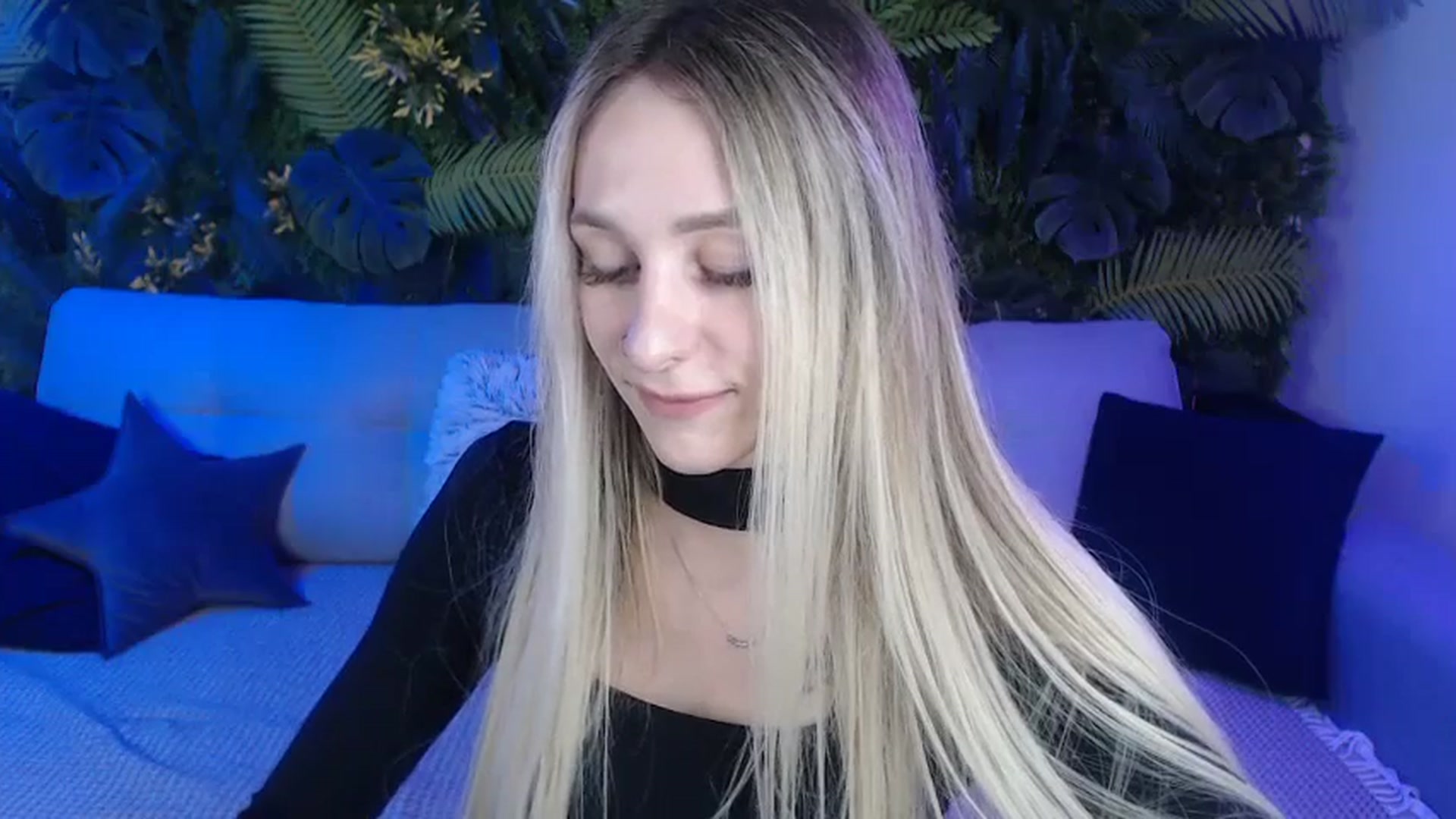 Gallery image thumbnail from Horny_Blond's myfreecams stream on, 11/09/2024, 09:42 image 2 of 20
