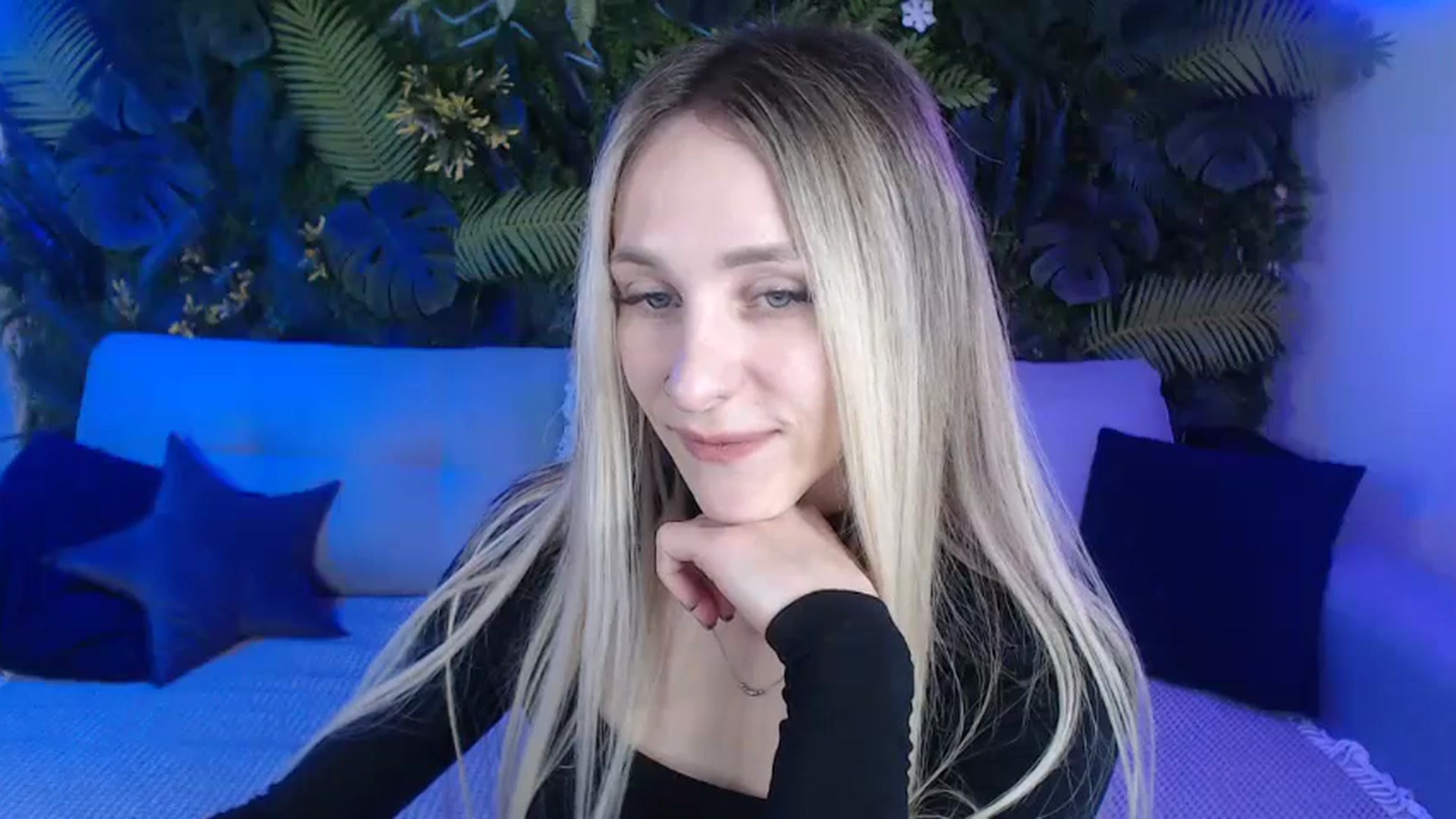 Gallery image thumbnail from Horny_Blond's myfreecams stream on, 11/09/2024, 10:21 image 5 of 20