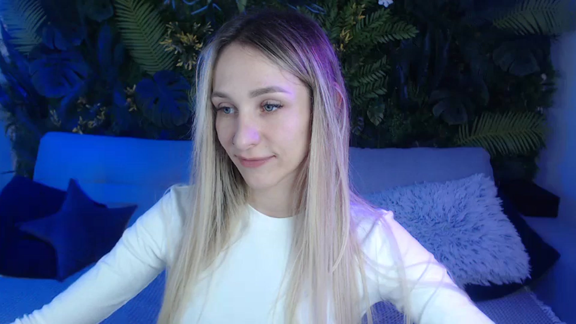 Gallery image thumbnail from Horny_Blond's myfreecams stream on, 11/12/2024, 10:17 image 6 of 20