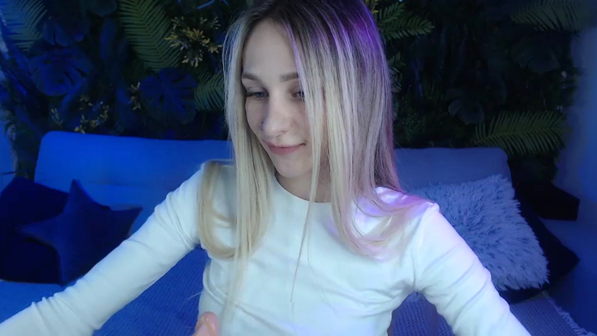 Gallery image thumbnail from Horny_Blond's myfreecams stream on, 11/12/2024, 10:17 image 4 of 20