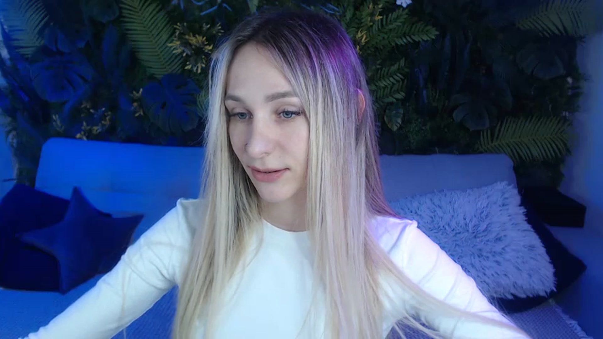 Gallery image thumbnail from Horny_Blond's myfreecams stream on, 11/12/2024, 10:17 image 7 of 20