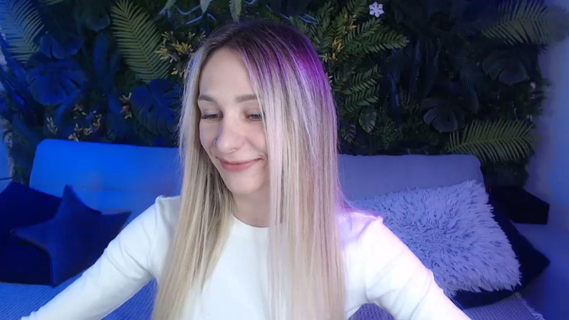 Gallery image thumbnail from Horny_Blond's myfreecams stream on, 11/12/2024, 10:17 image 2 of 20