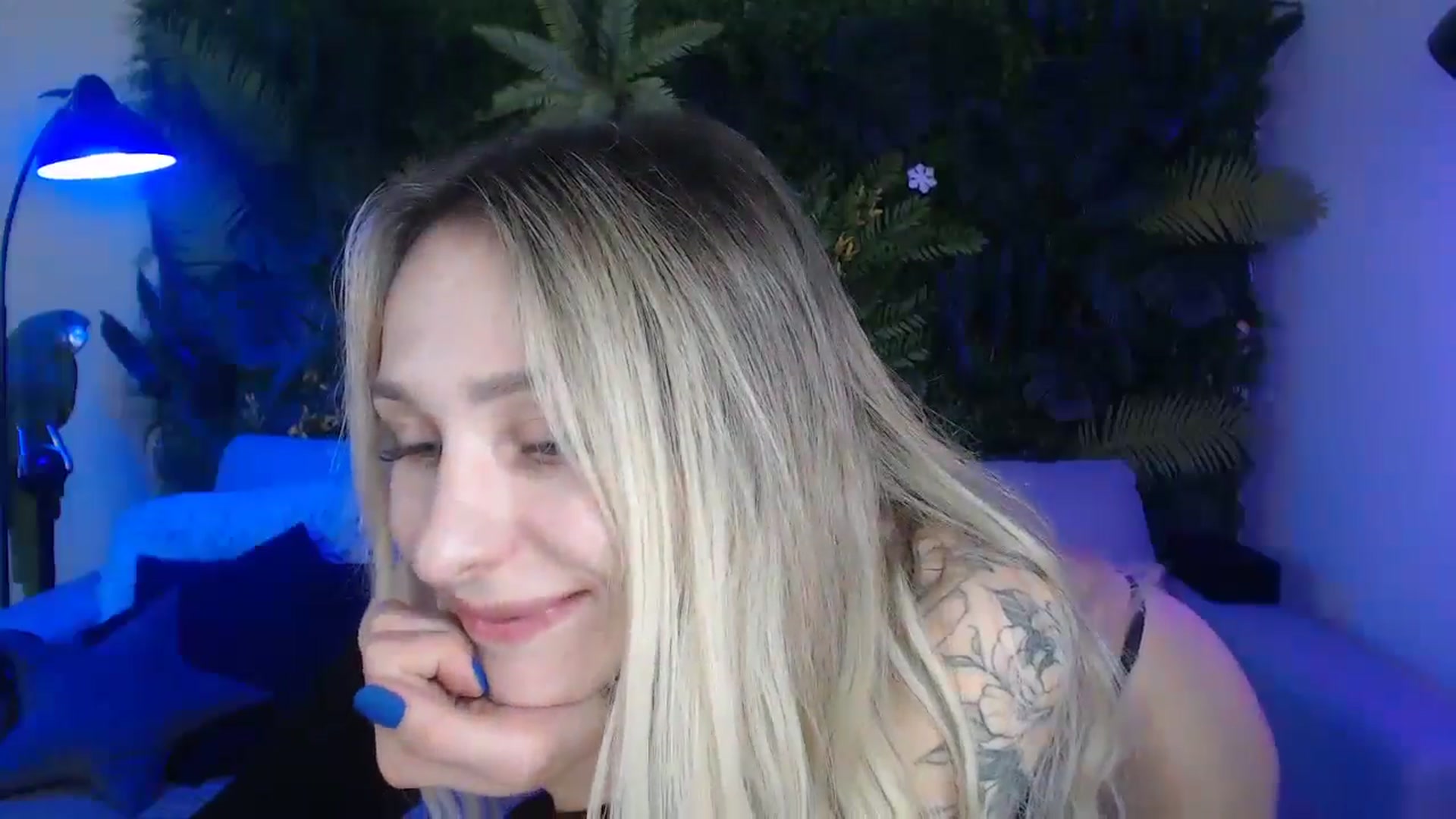 Gallery image thumbnail from Horny_Blond's myfreecams stream on, 11/16/2024, 10:50 image 5 of 20
