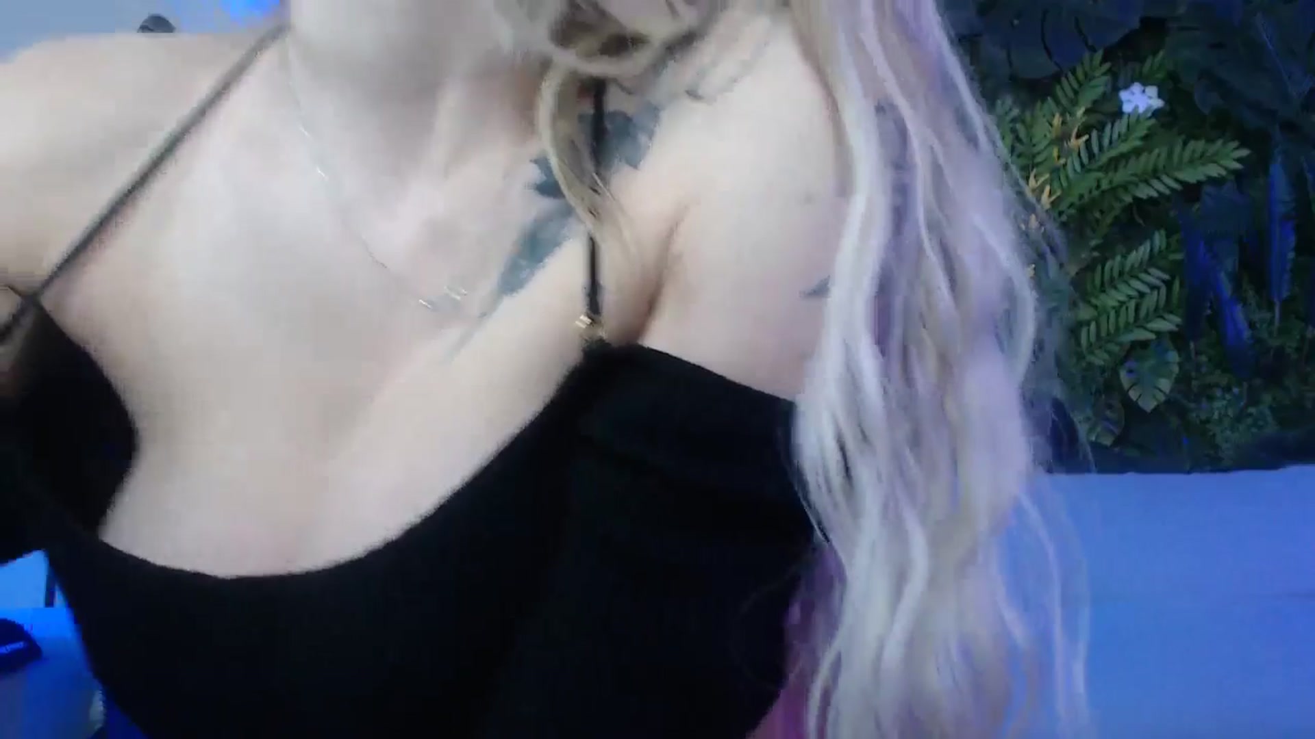 Gallery image thumbnail from Horny_Blond's myfreecams stream on, 11/16/2024, 11:26 image 8 of 20