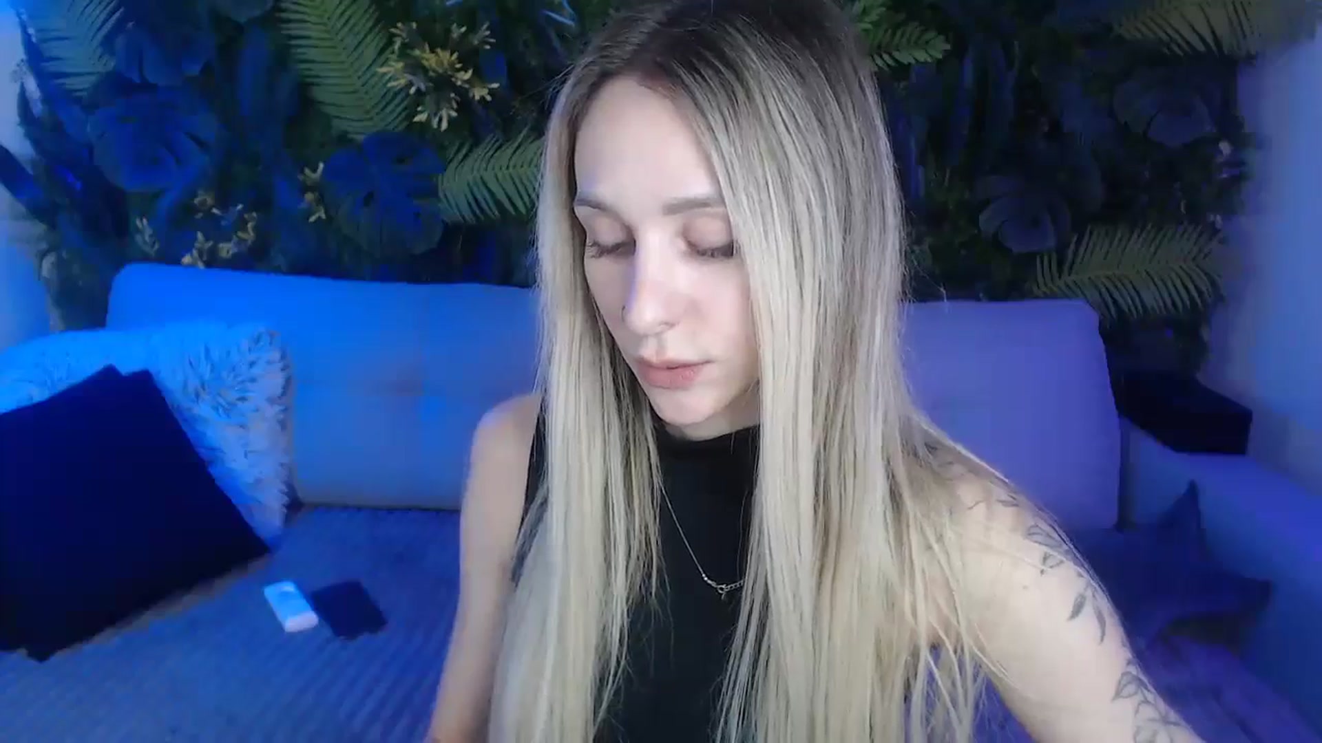Gallery image thumbnail from Horny_Blond's myfreecams stream on, 11/18/2024, 09:36 image 20 of 20