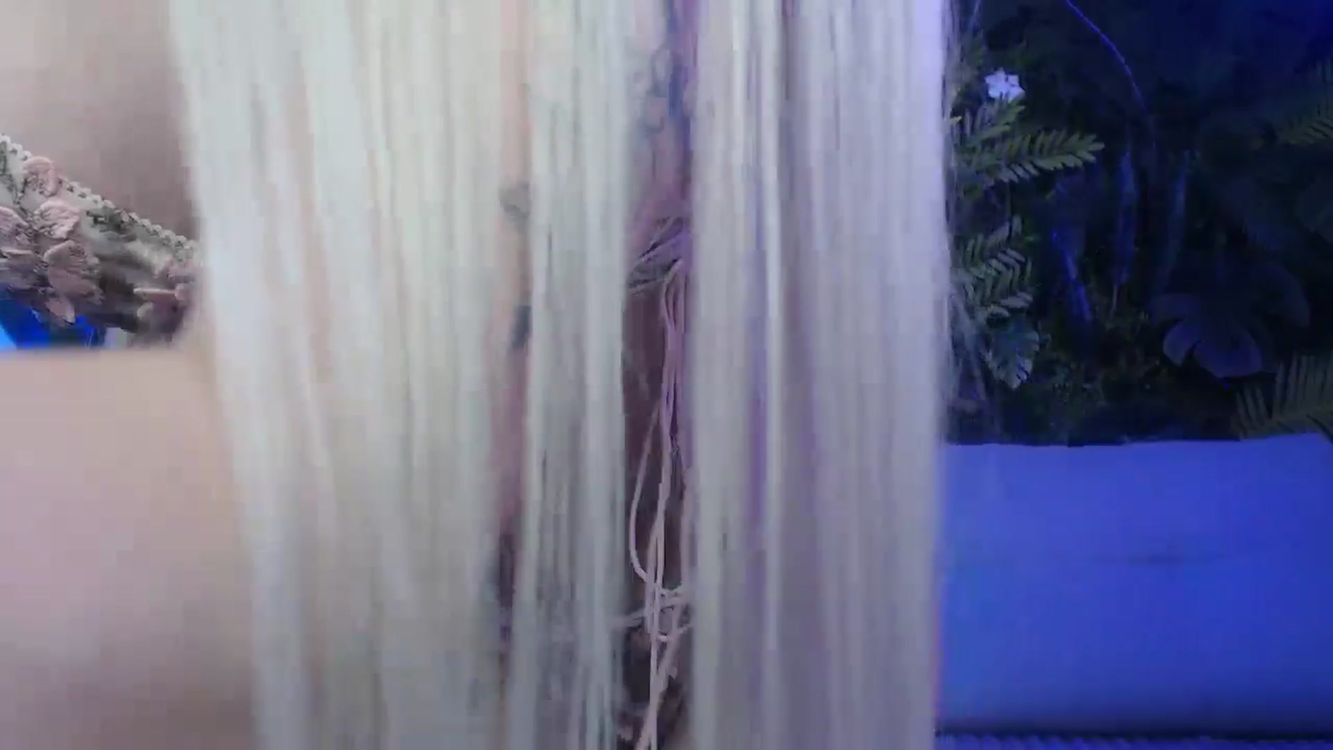 Gallery image thumbnail from Horny_Blond's myfreecams stream on, 11/20/2024, 09:36 image 14 of 20