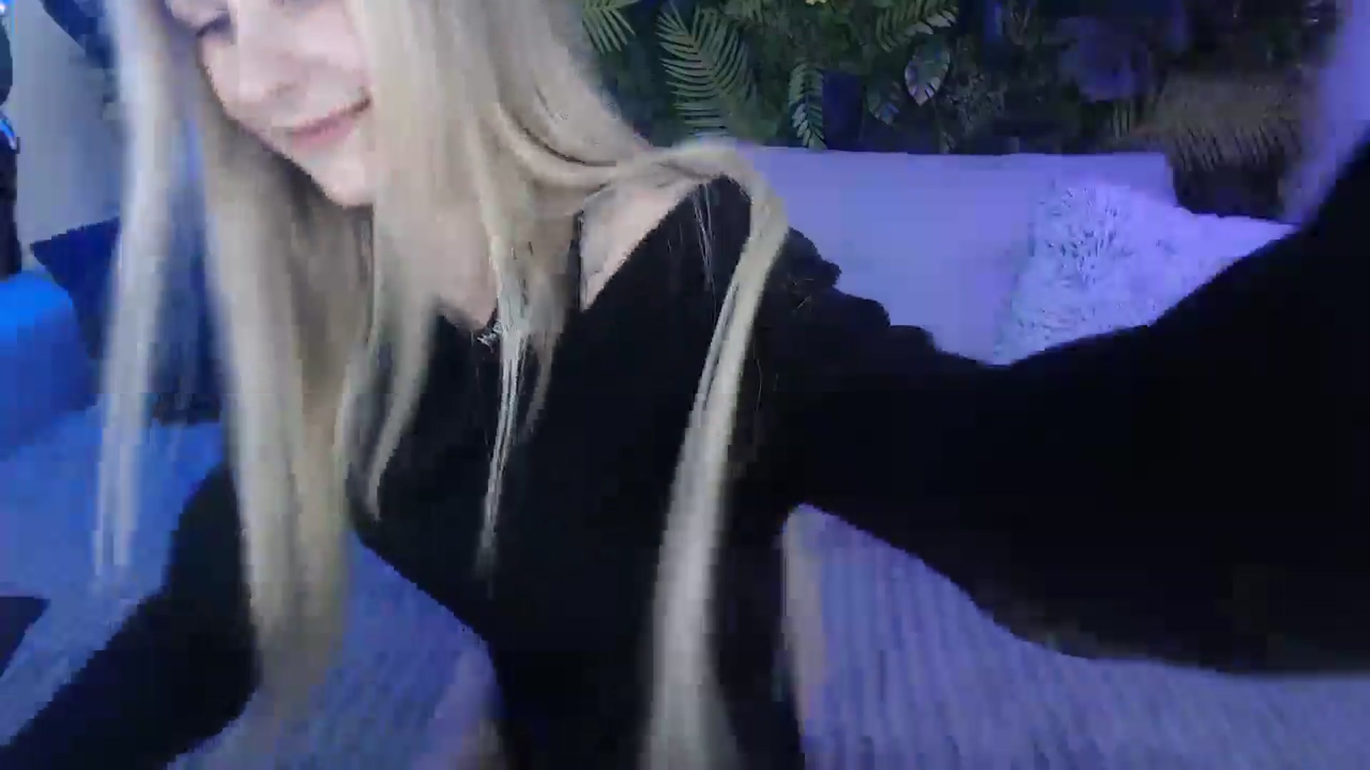 Gallery image thumbnail from Horny_Blond's myfreecams stream on, 11/23/2024, 09:56 image 9 of 20