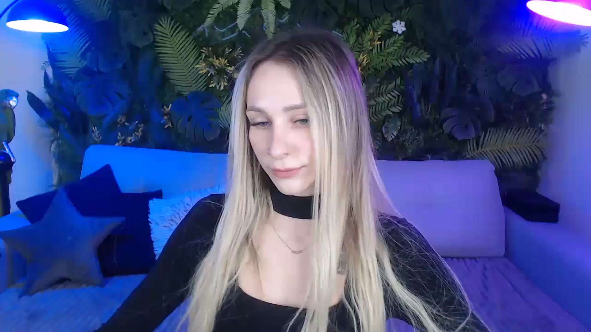 Gallery image thumbnail from Horny_Blond's myfreecams stream on, 11/24/2024, 10:34 image 1 of 20