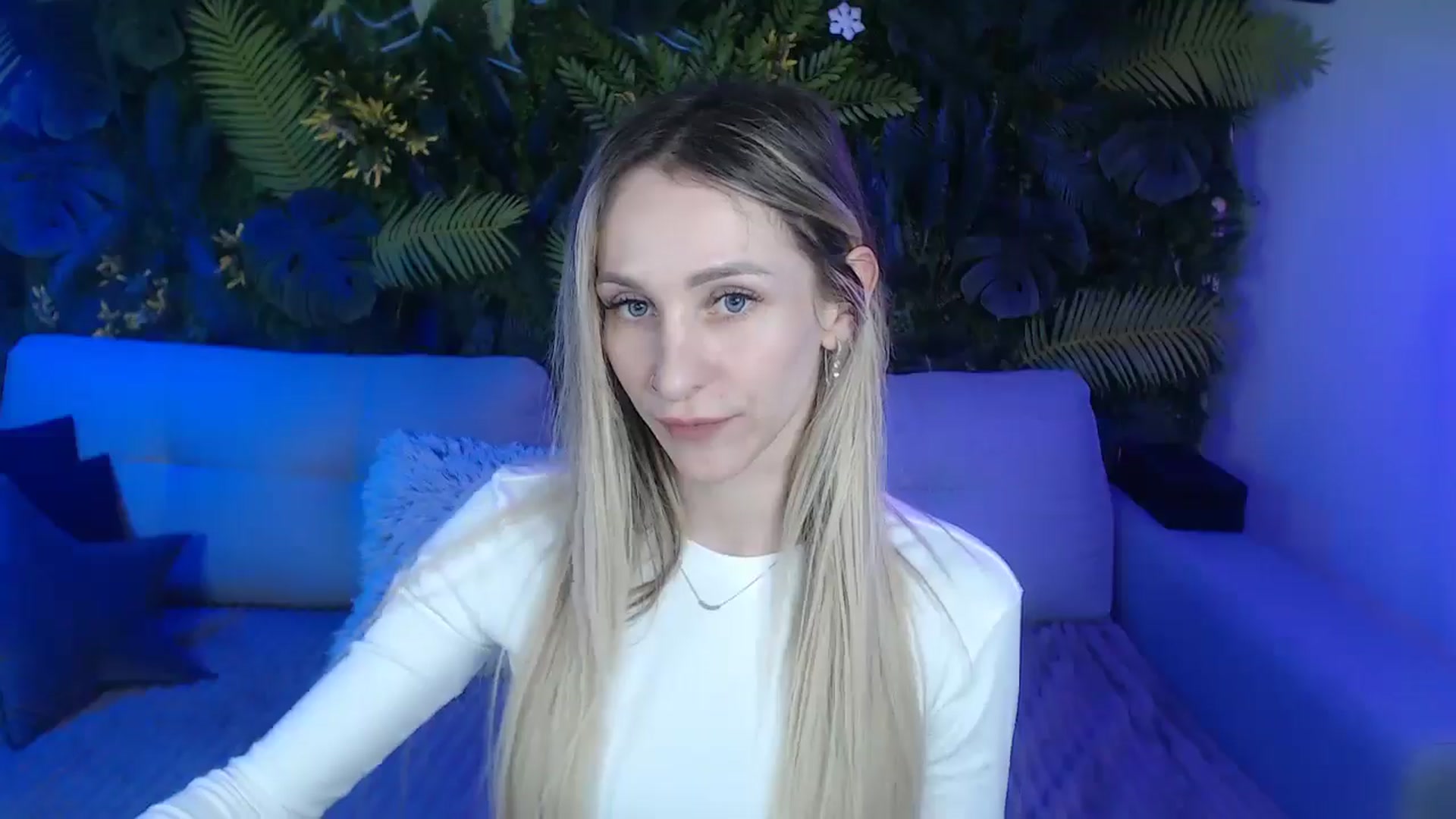 Gallery image thumbnail from Horny_Blond's myfreecams stream on, 11/26/2024, 11:09 image 10 of 20