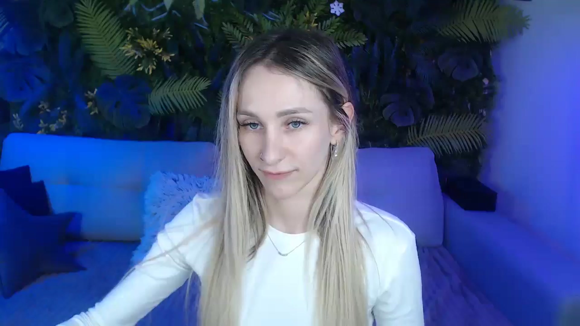 Gallery image thumbnail from Horny_Blond's myfreecams stream on, 11/26/2024, 11:09 image 13 of 20