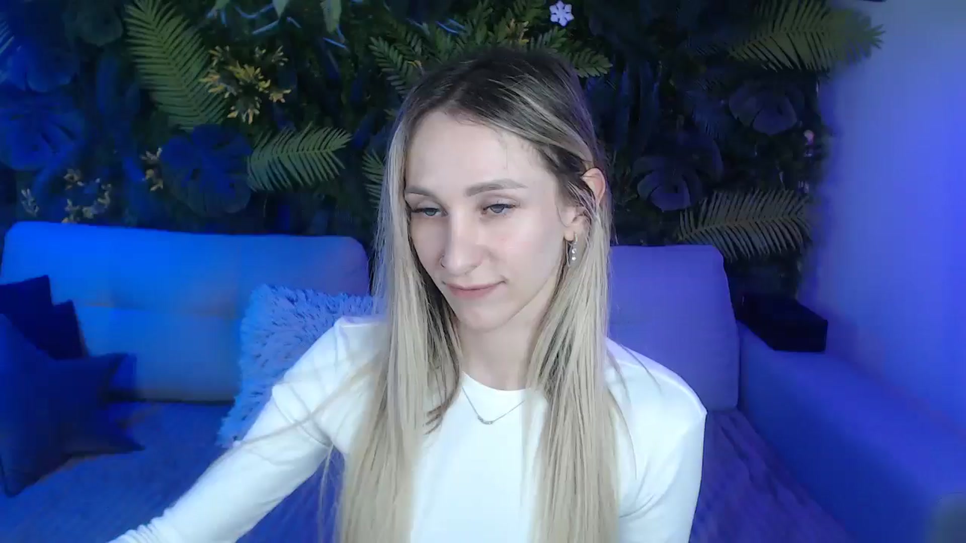 Gallery image thumbnail from Horny_Blond's myfreecams stream on, 11/26/2024, 11:09 image 15 of 20