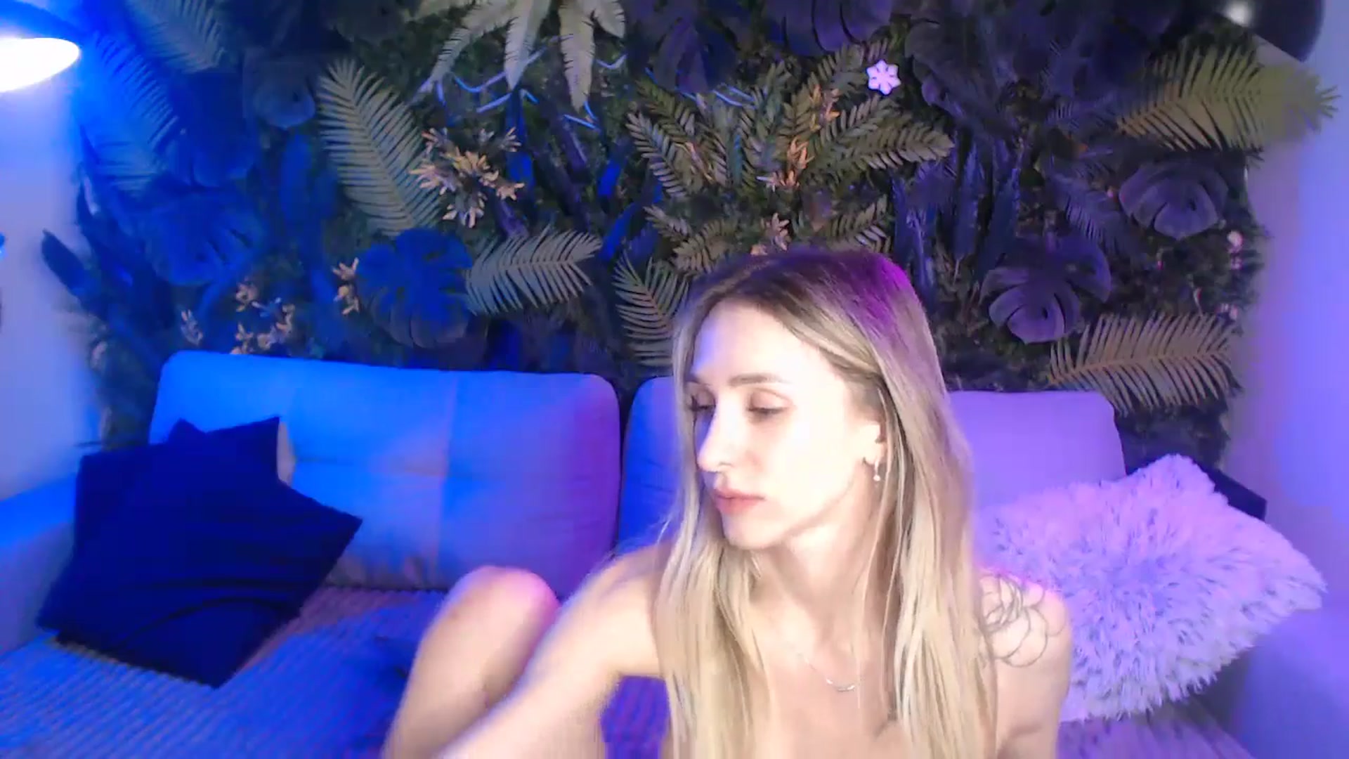 Gallery image thumbnail from Horny_Blond's myfreecams stream on, 11/29/2024, 14:48 image 20 of 20